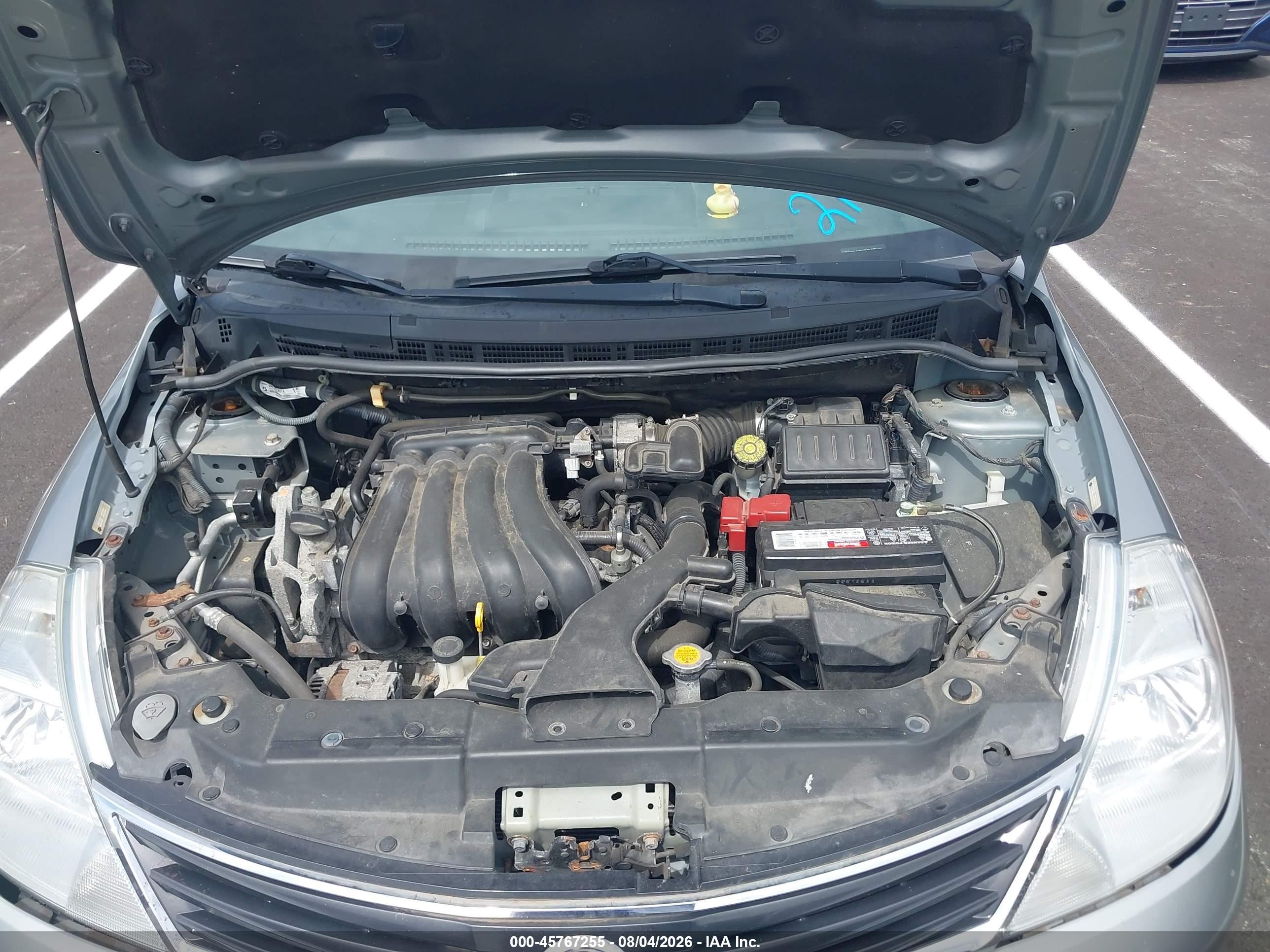 2012 Nissan Versa 1.8 S Silver vin: 3N1BC1CP0CK213710
