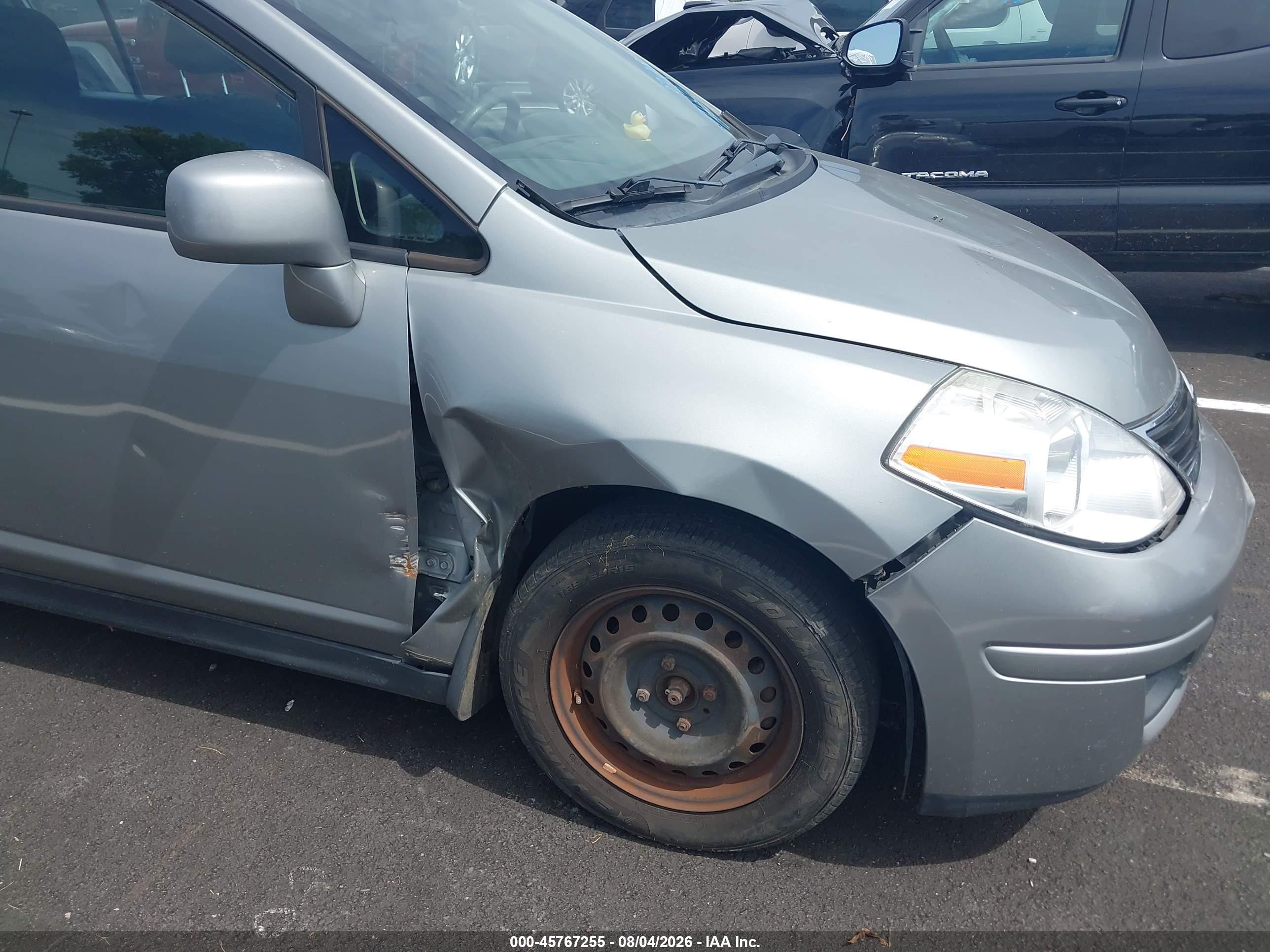 2012 Nissan Versa 1.8 S Silver vin: 3N1BC1CP0CK213710