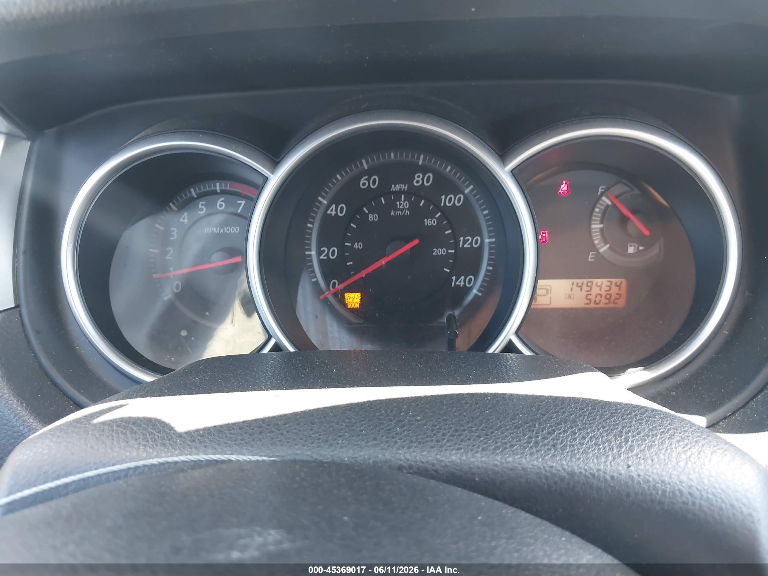 2012 Nissan Versa 1.8 S Silver vin: 3N1BC1CP0CK214064
