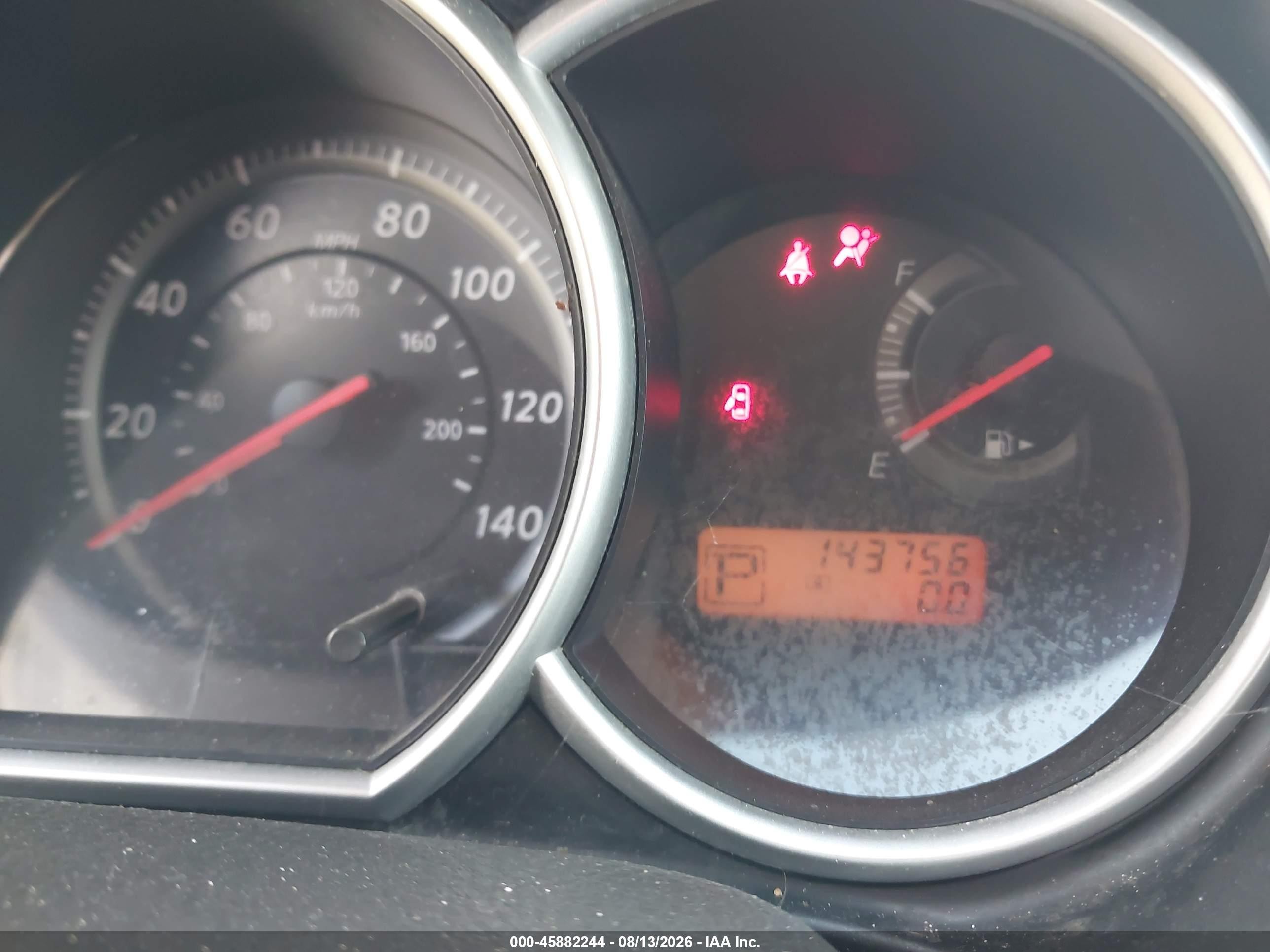 2012 Nissan Versa 1.8 S Silver vin: 3N1BC1CP0CK219684