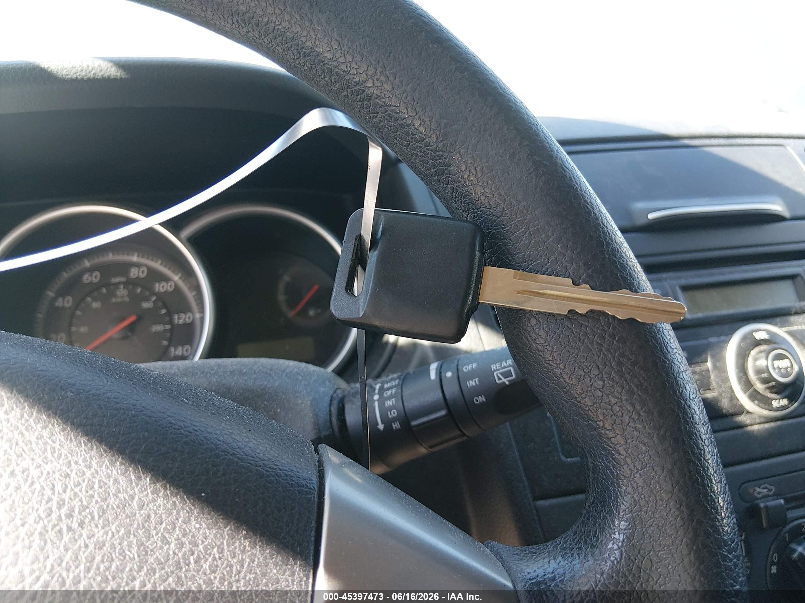 2012 Nissan Versa 1.8 S Серый vin: 3N1BC1CP0CK237862