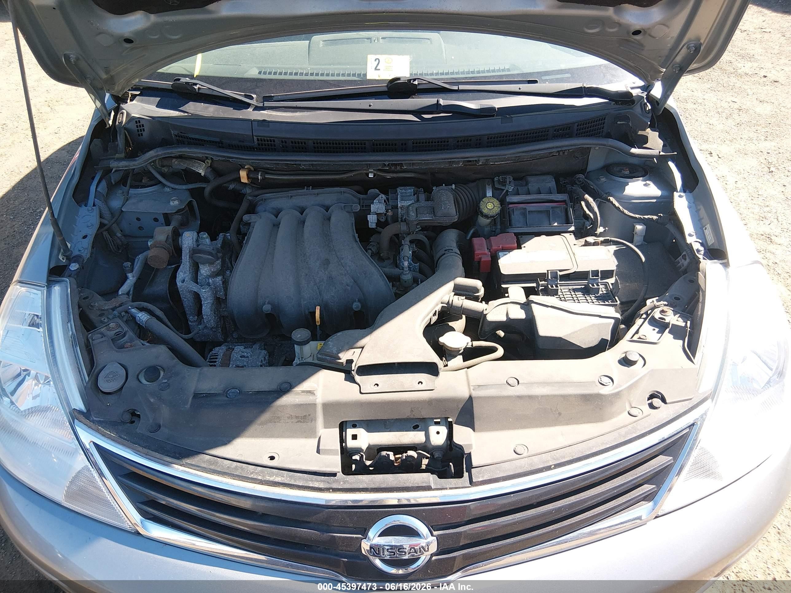 2012 Nissan Versa 1.8 S Серый vin: 3N1BC1CP0CK237862