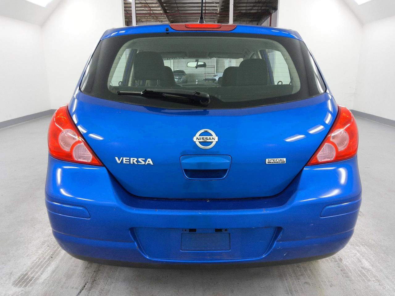 2012 Nissan Versa Blue vin: 3N1BC1CP0CK261174