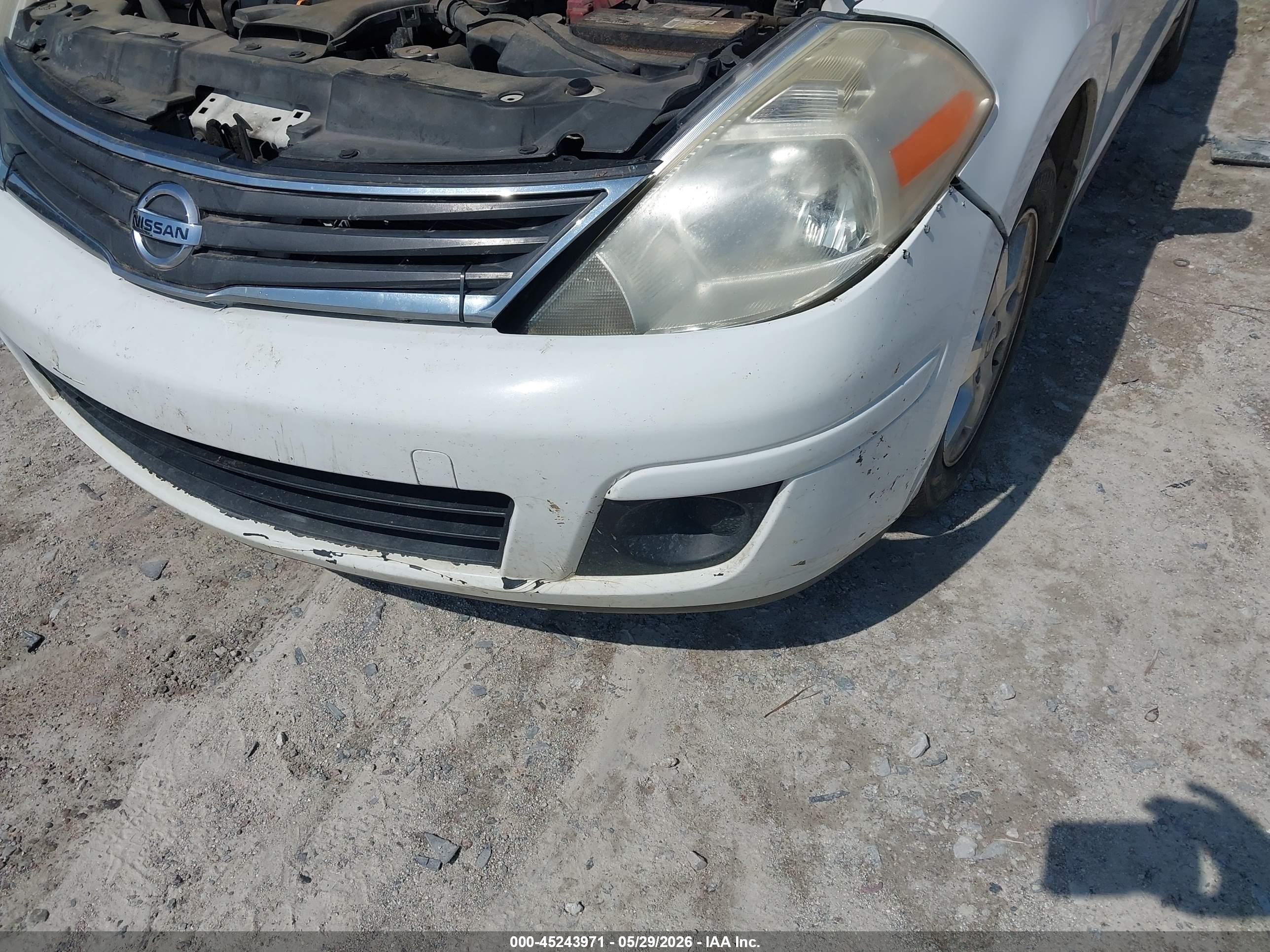 2012 Nissan Versa 1.8 S White vin: 3N1BC1CP0CK278752
