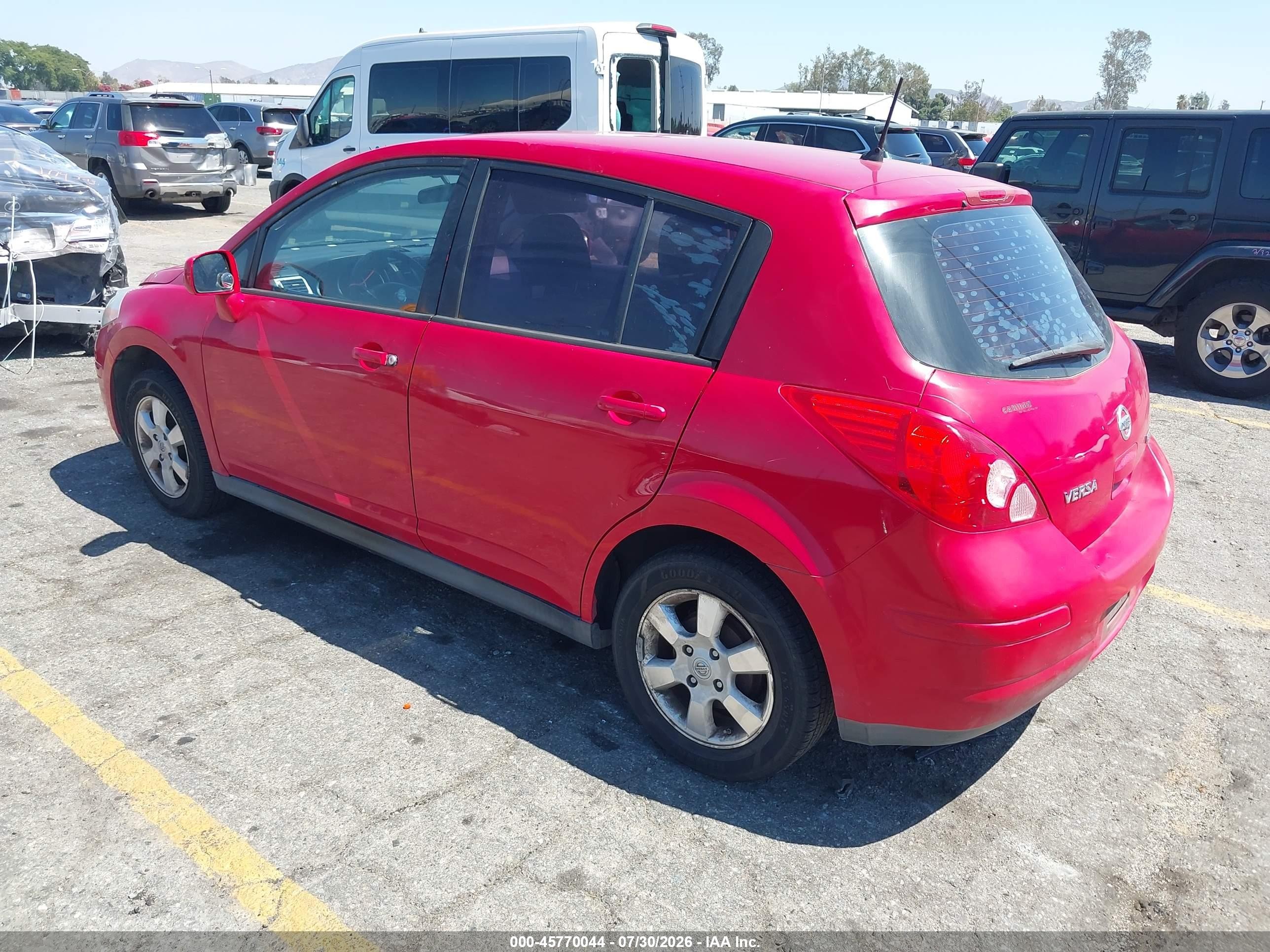 2012 Nissan Versa 1.8 S Red vin: 3N1BC1CP0CK298872