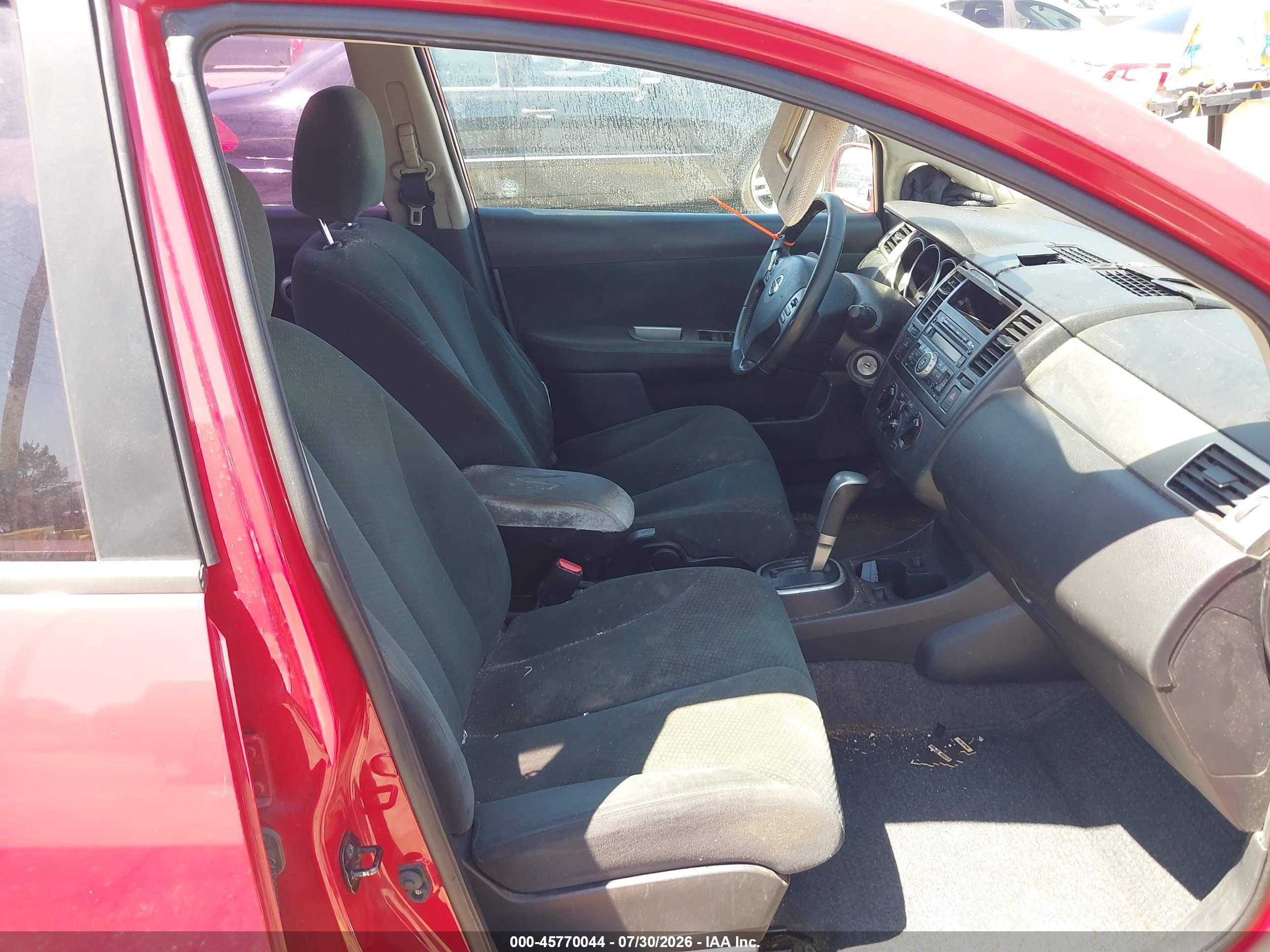 2012 Nissan Versa 1.8 S Red vin: 3N1BC1CP0CK298872
