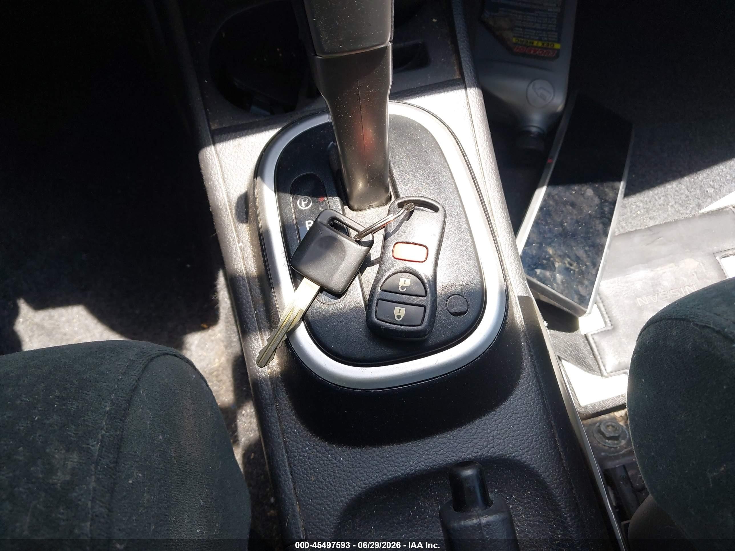 2012 Nissan Versa 1.8 S Белый vin: 3N1BC1CP0CK801025