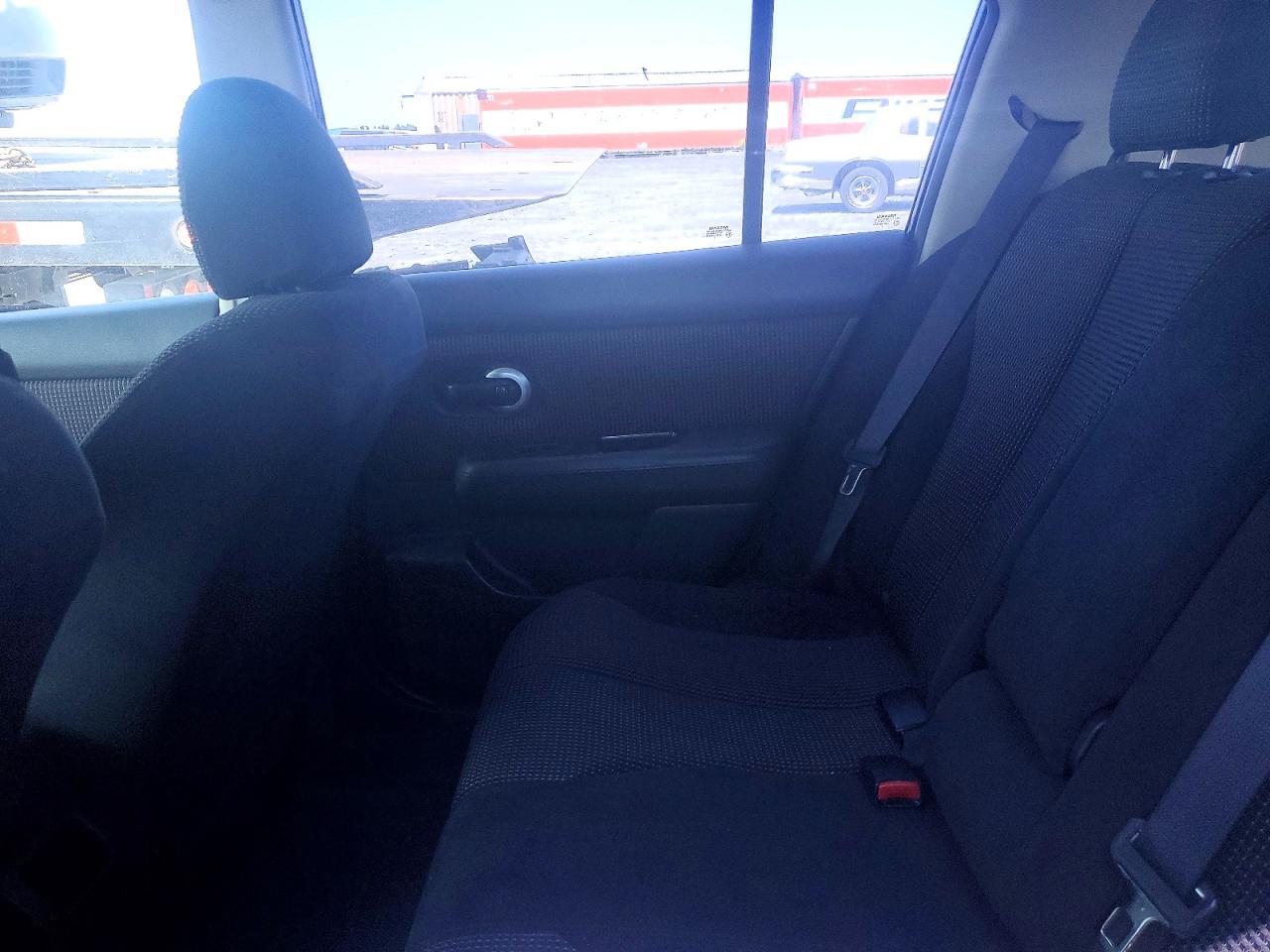 2012 Nissan Versa 1.8 S Черный vin: 3N1BC1CP0CL381101