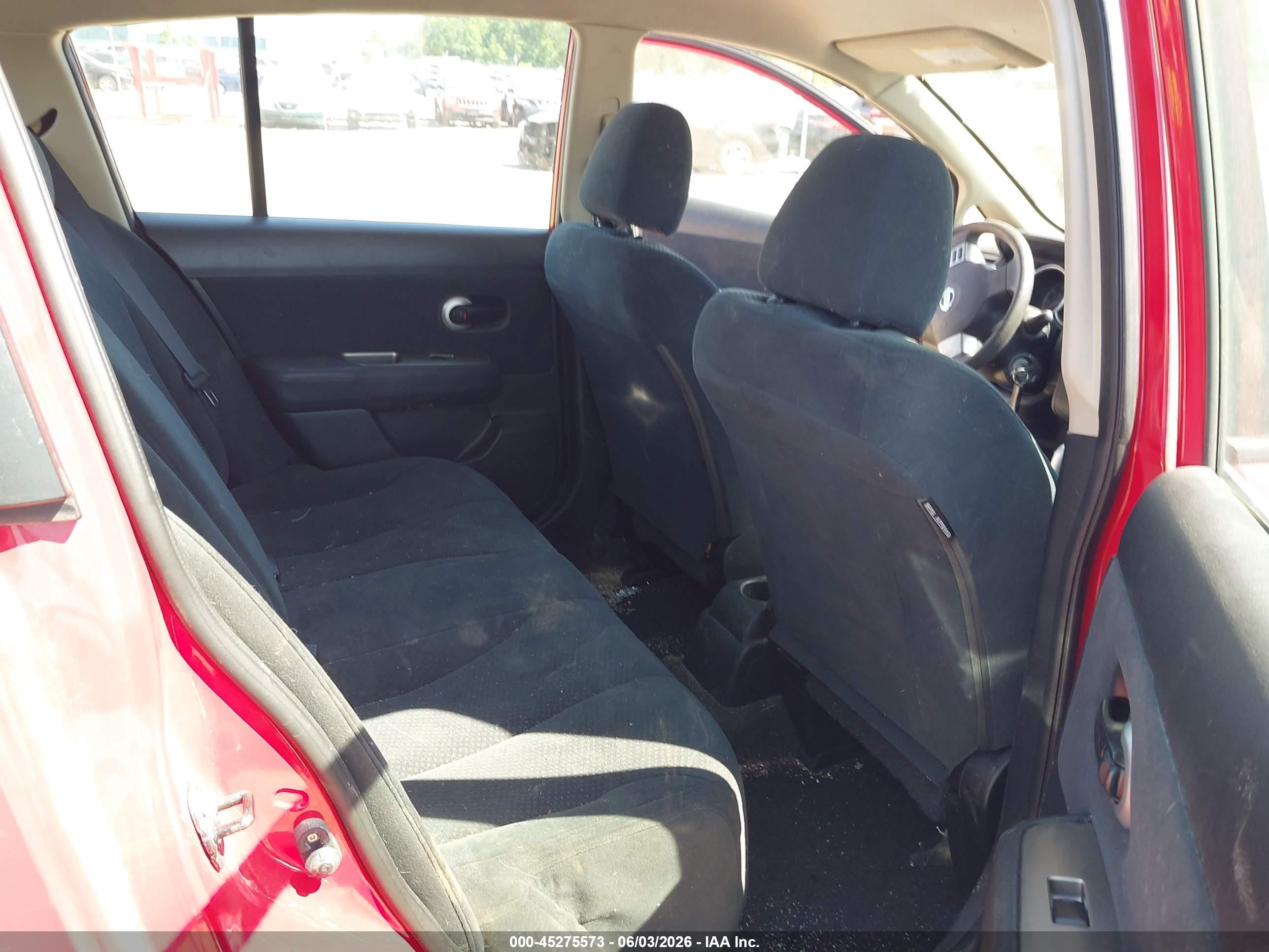 2010 Nissan Versa 1.8s Красный vin: 3N1BC1CP1AL407556