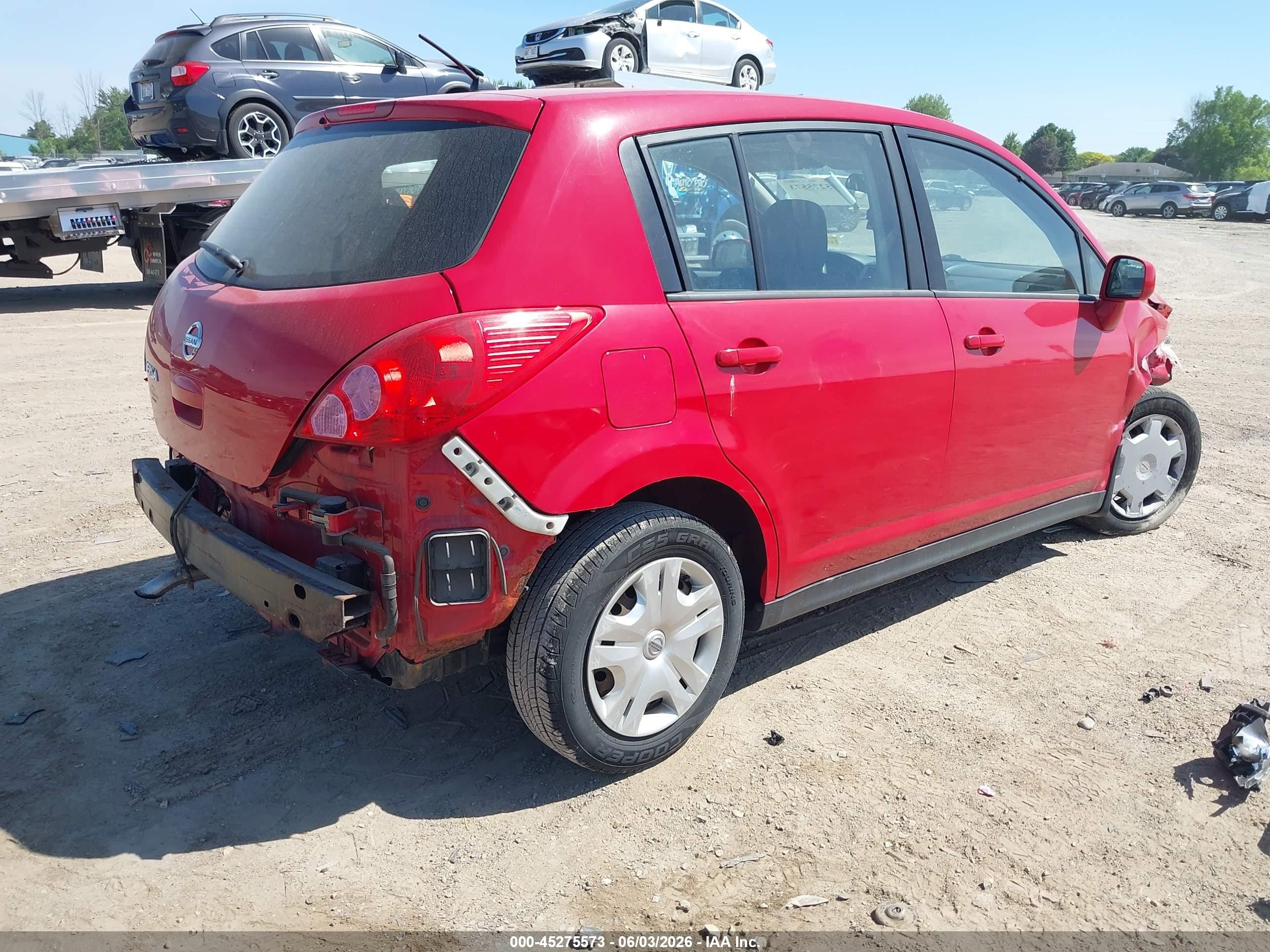 2010 Nissan Versa 1.8s Красный vin: 3N1BC1CP1AL407556
