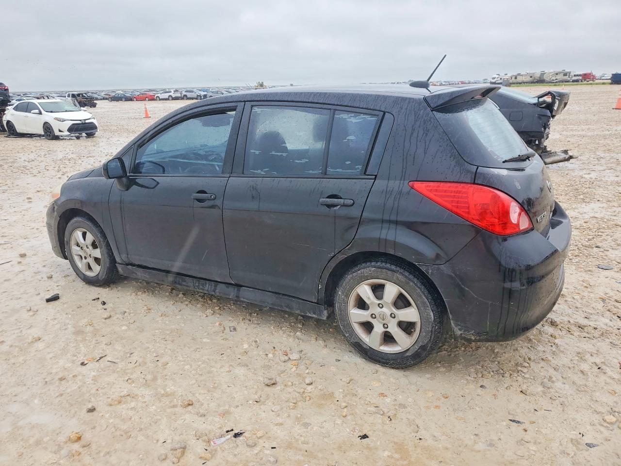 2010 Nissan Versa 1.8 S Black vin: 3N1BC1CP1AL440248