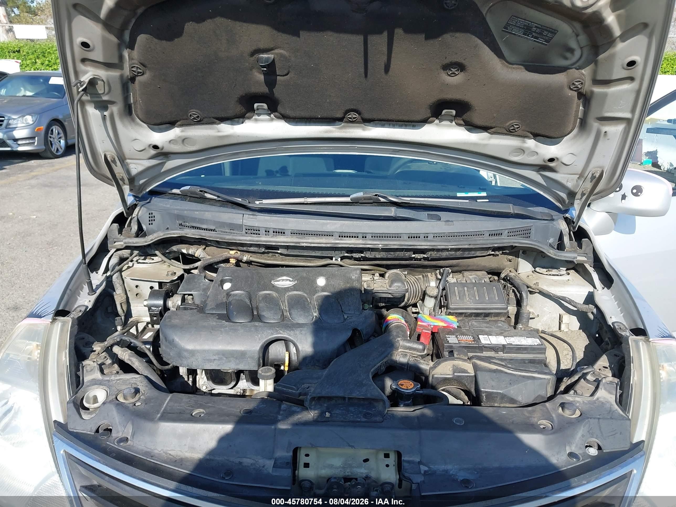 2010 Nissan Versa 1.8s Silver vin: 3N1BC1CP1AL441769