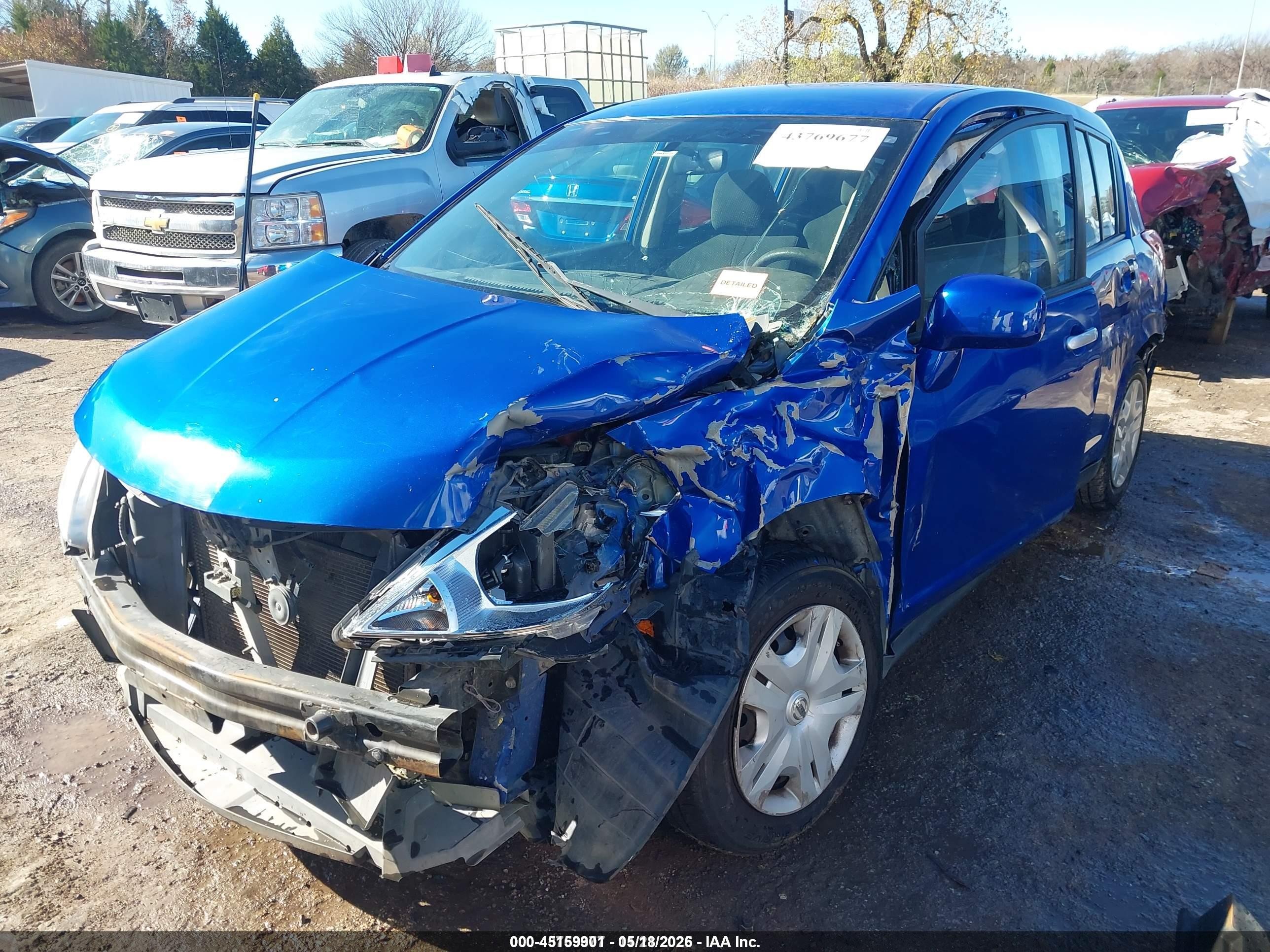 2011 Nissan Versa 1.8s Синий vin: 3N1BC1CP1BL368341