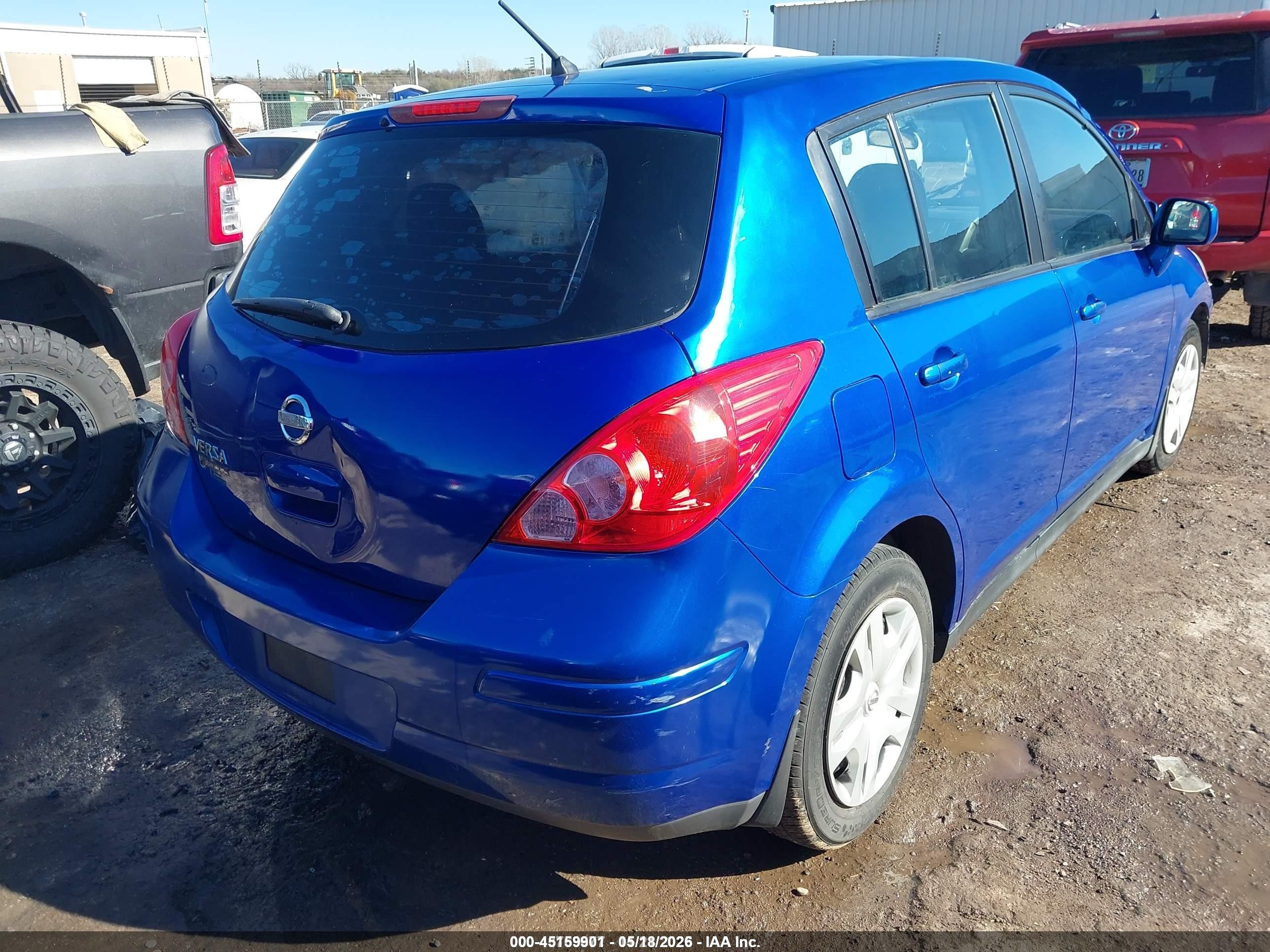 2011 Nissan Versa 1.8s Синий vin: 3N1BC1CP1BL368341