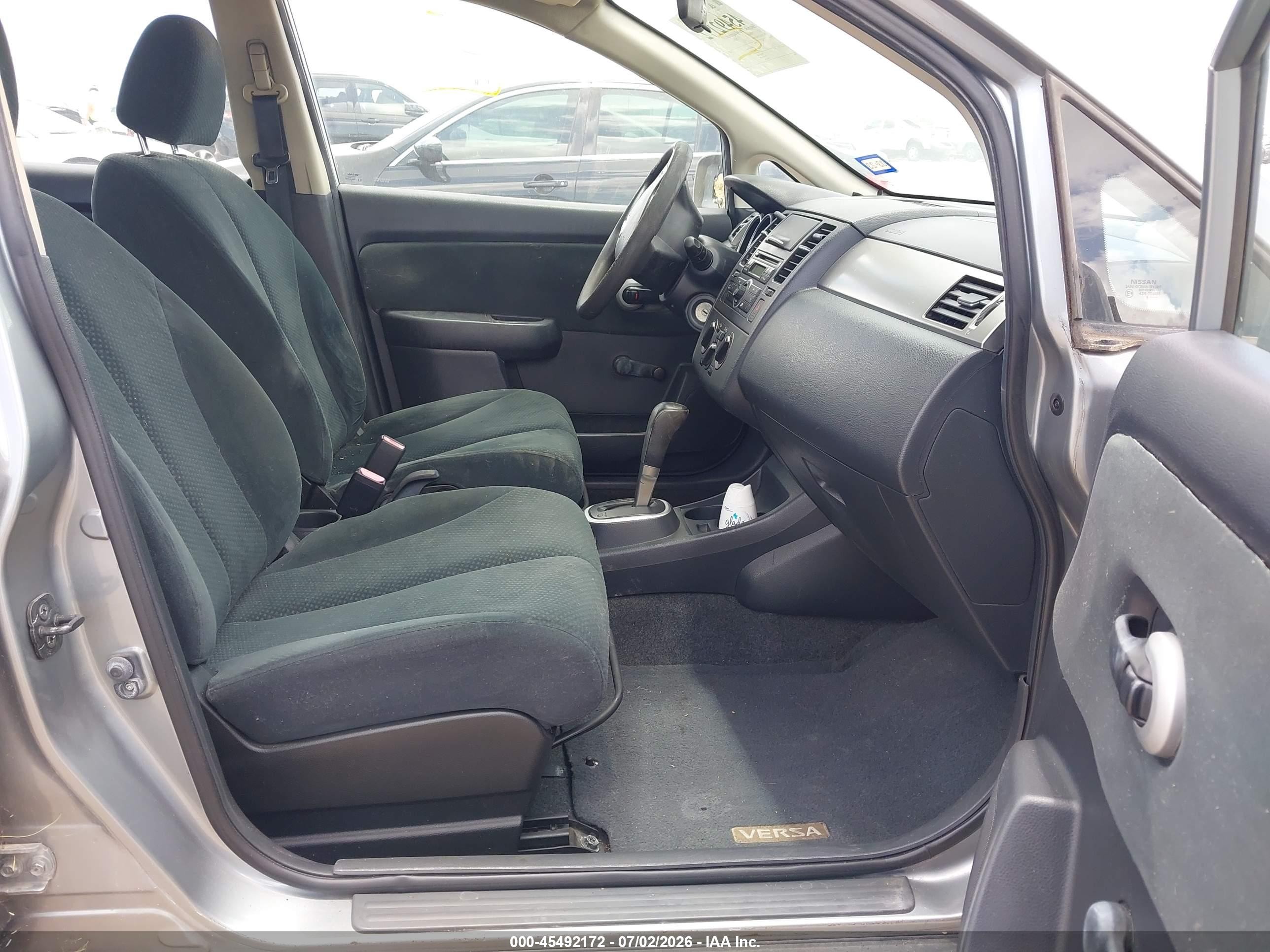 2011 Nissan Versa 1.8s Gray vin: 3N1BC1CP1BL389903
