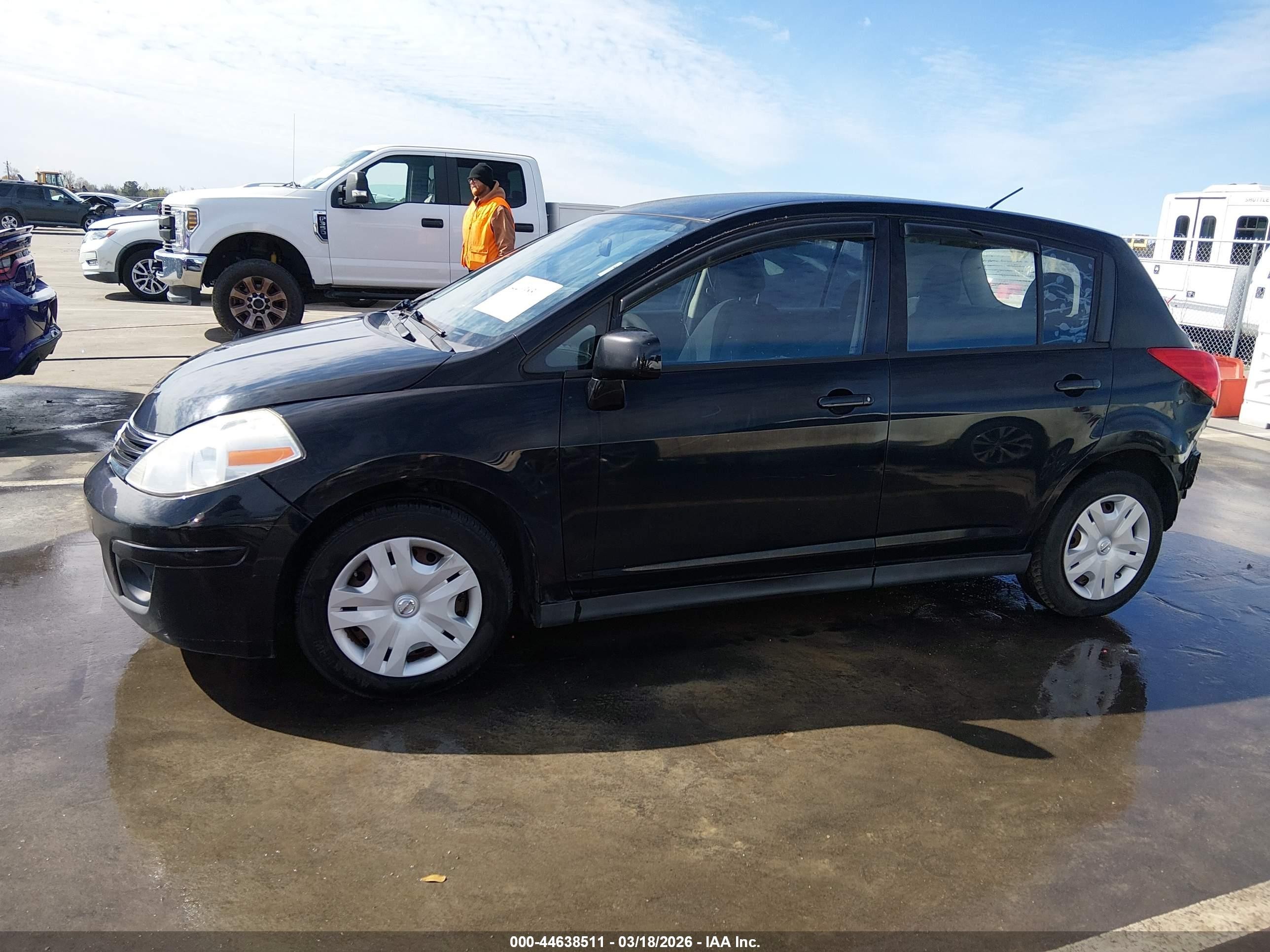 2011 Nissan Versa 1.8s Black vin: 3N1BC1CP1BL411561
