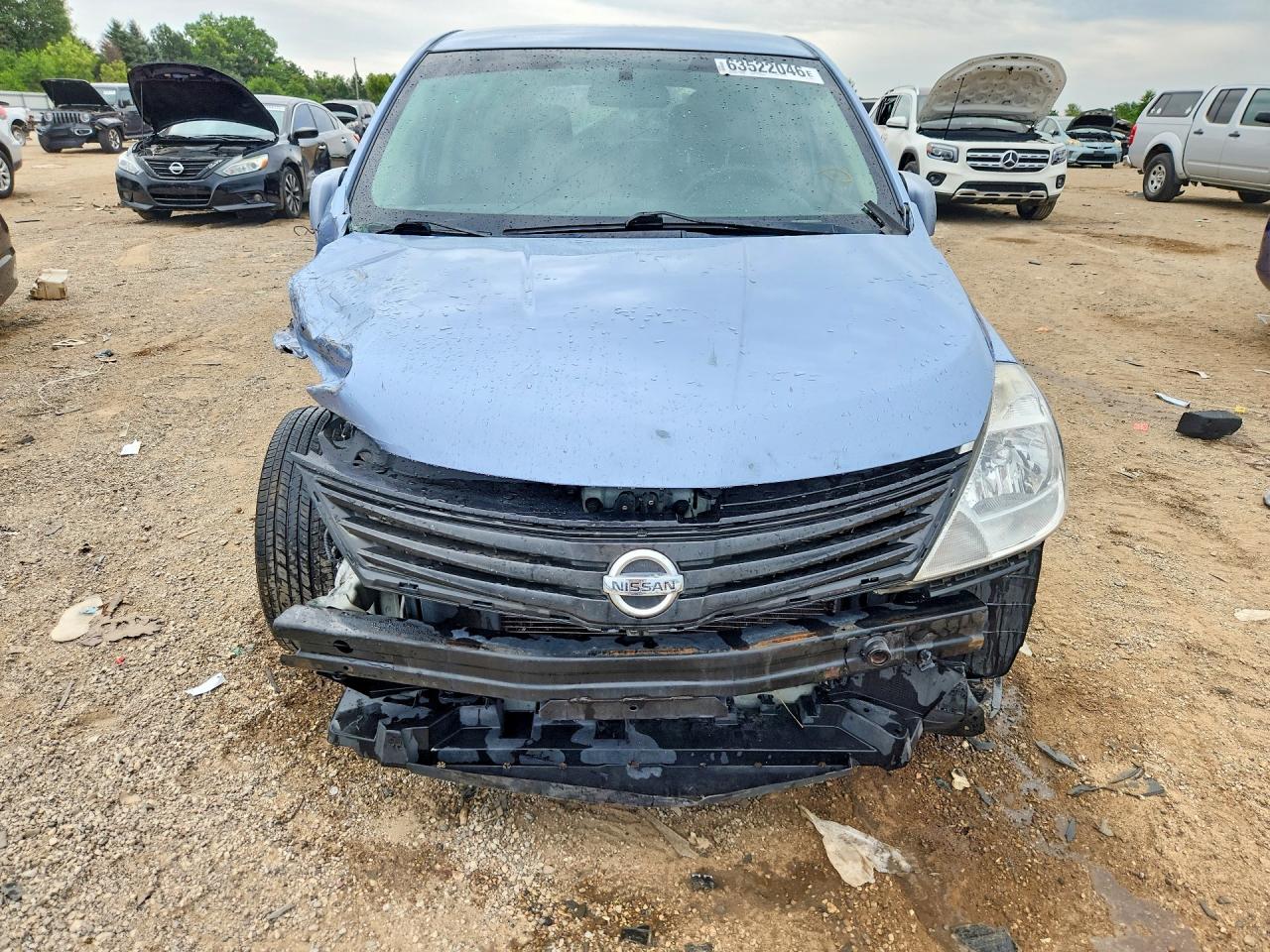 2011 Nissan Versa 1.8 S Blue vin: 3N1BC1CP1BL440705
