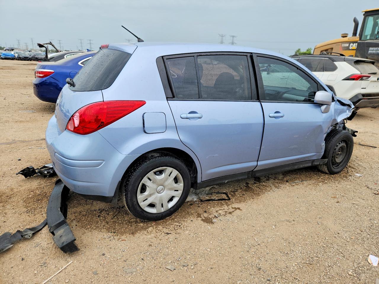 2011 Nissan Versa 1.8 S Blue vin: 3N1BC1CP1BL440705