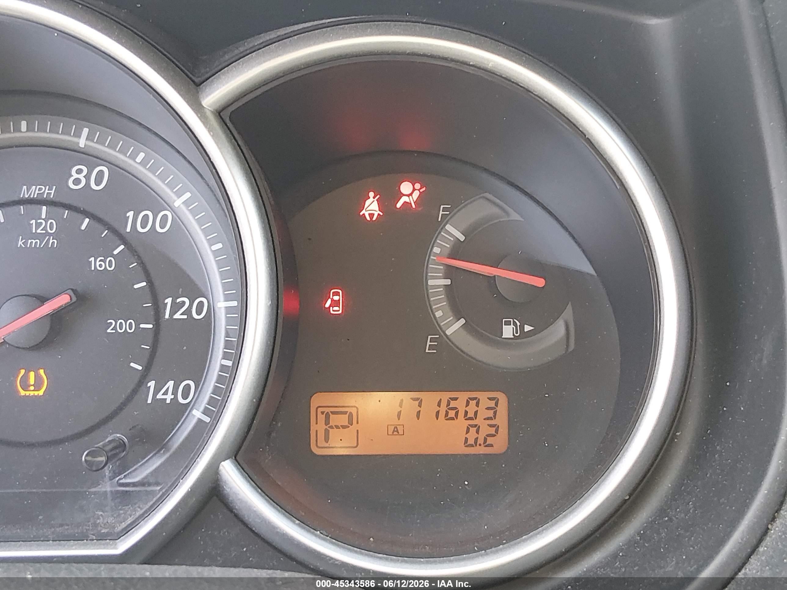 2011 Nissan Versa 1.8s Silver vin: 3N1BC1CP1BL480542