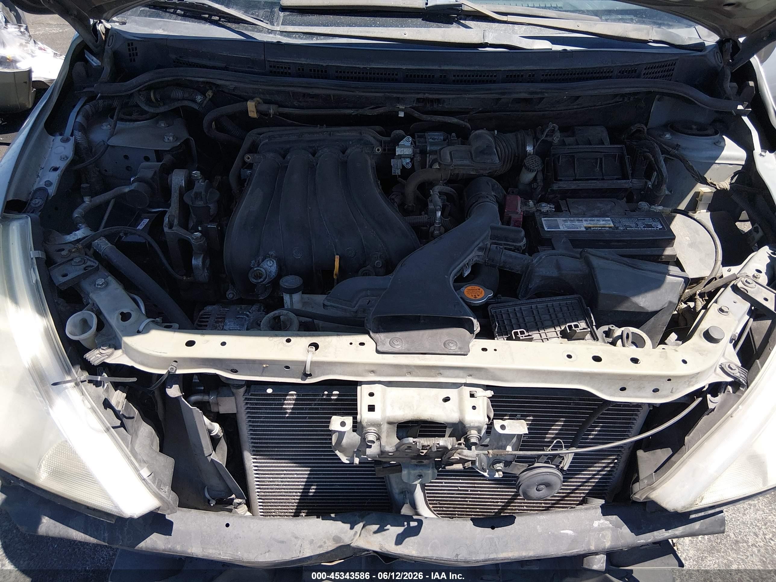 2011 Nissan Versa 1.8s Silver vin: 3N1BC1CP1BL480542