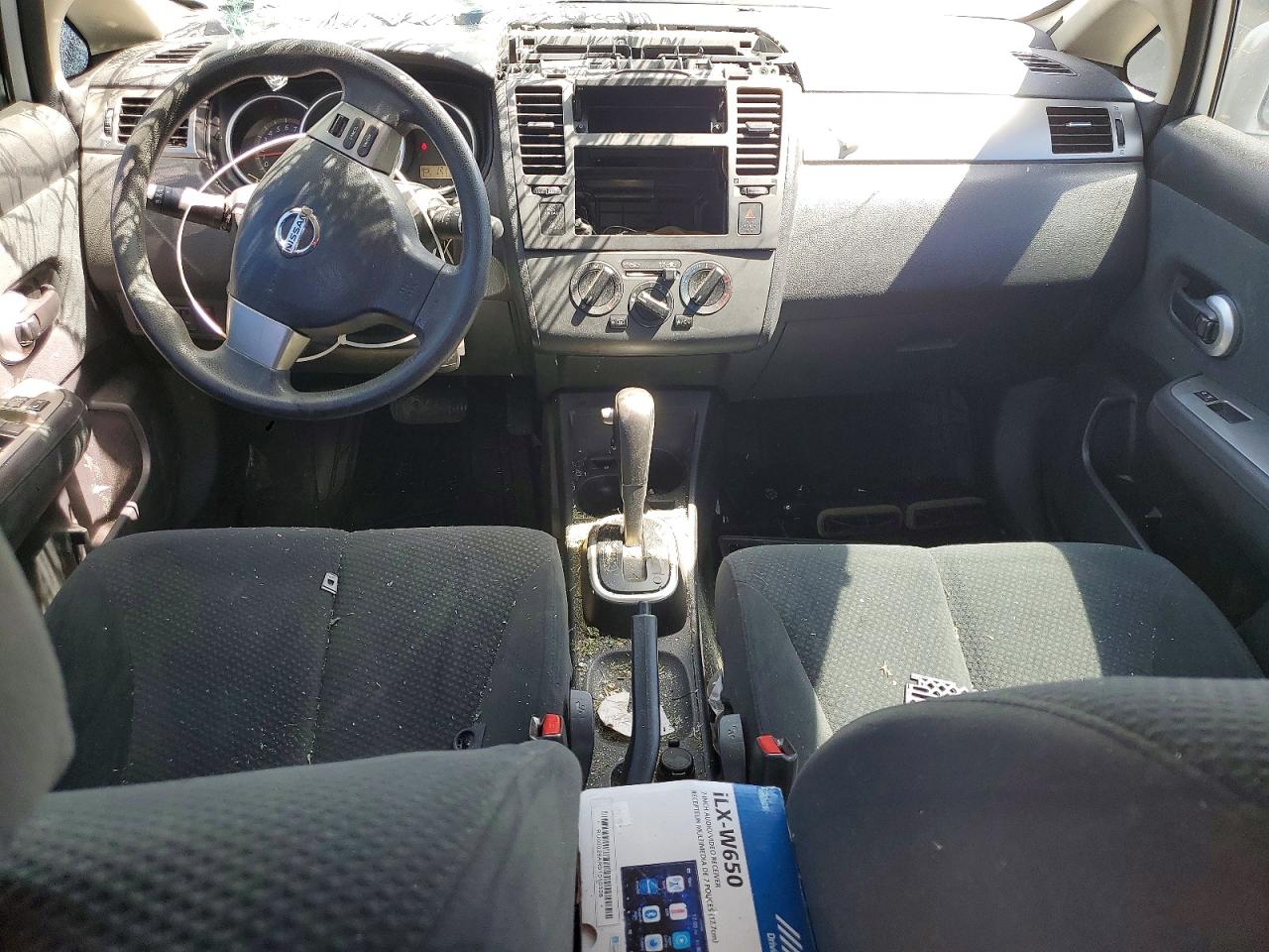 2011 Nissan Versa 1.8 S Silver vin: 3N1BC1CP1BL496756