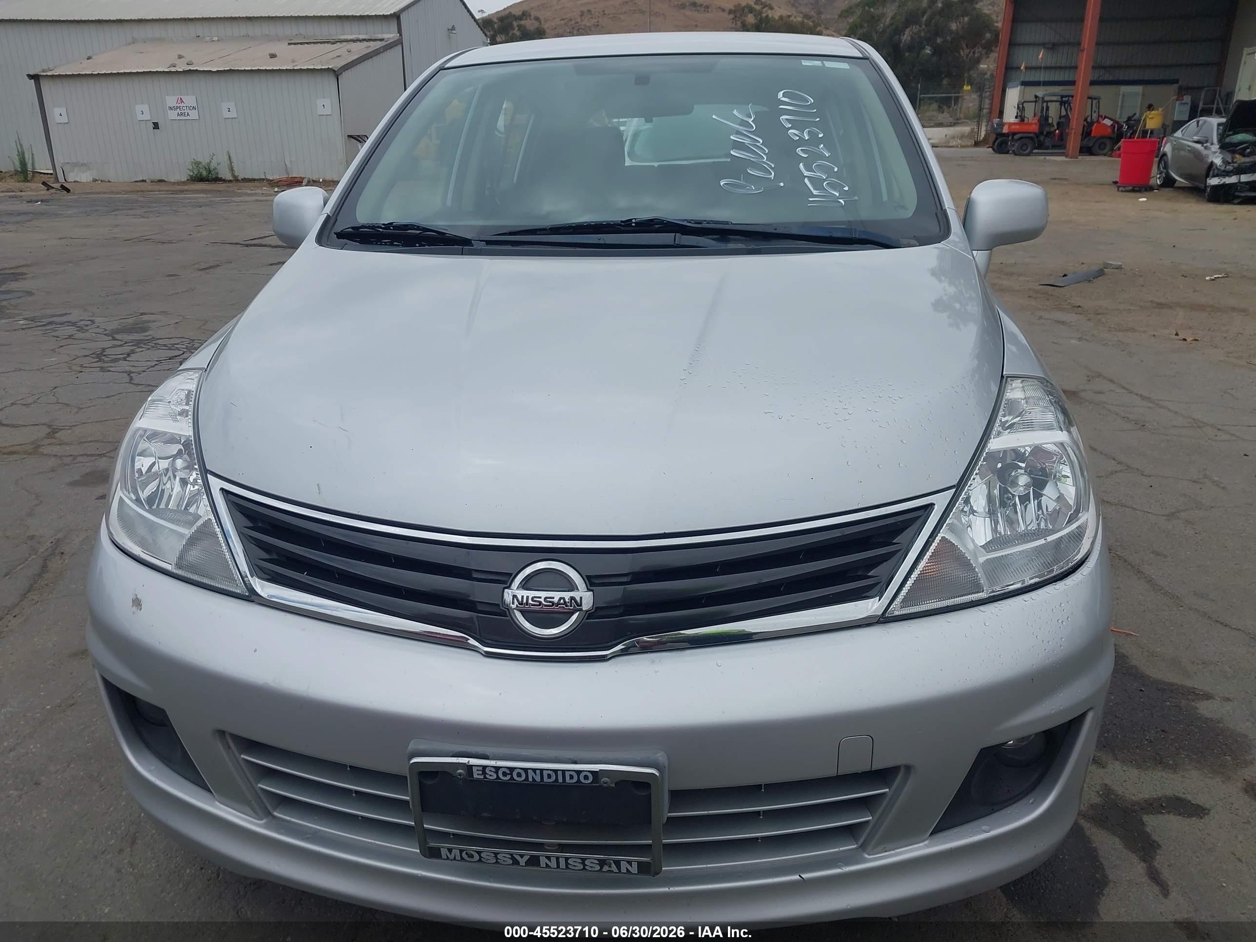 2011 Nissan Versa 1.8sl Silver vin: 3N1BC1CP1BL511711