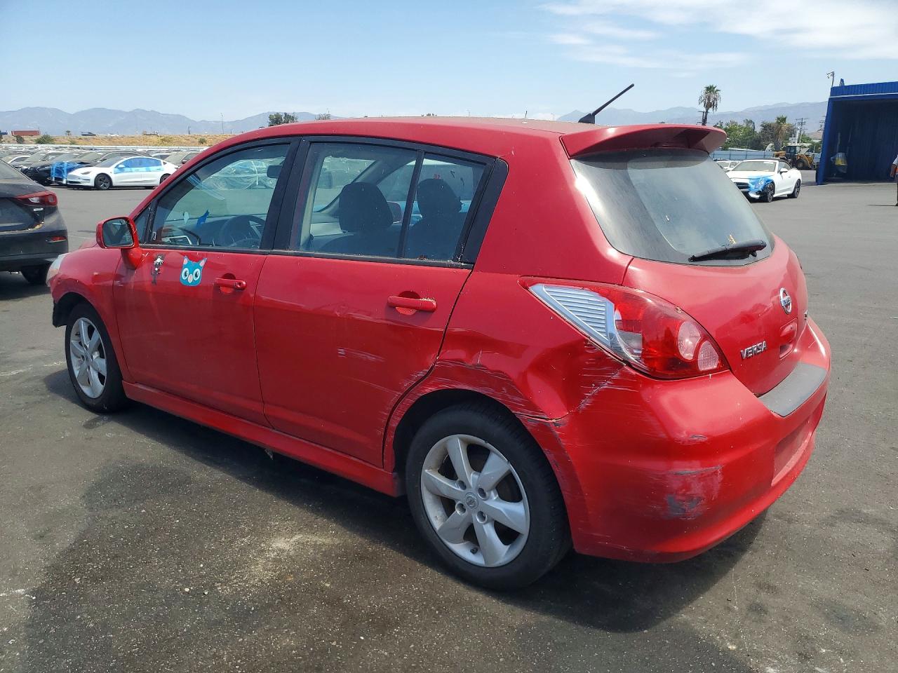 2012 Nissan Versa 1.8 S Red vin: 3N1BC1CP1CK206992