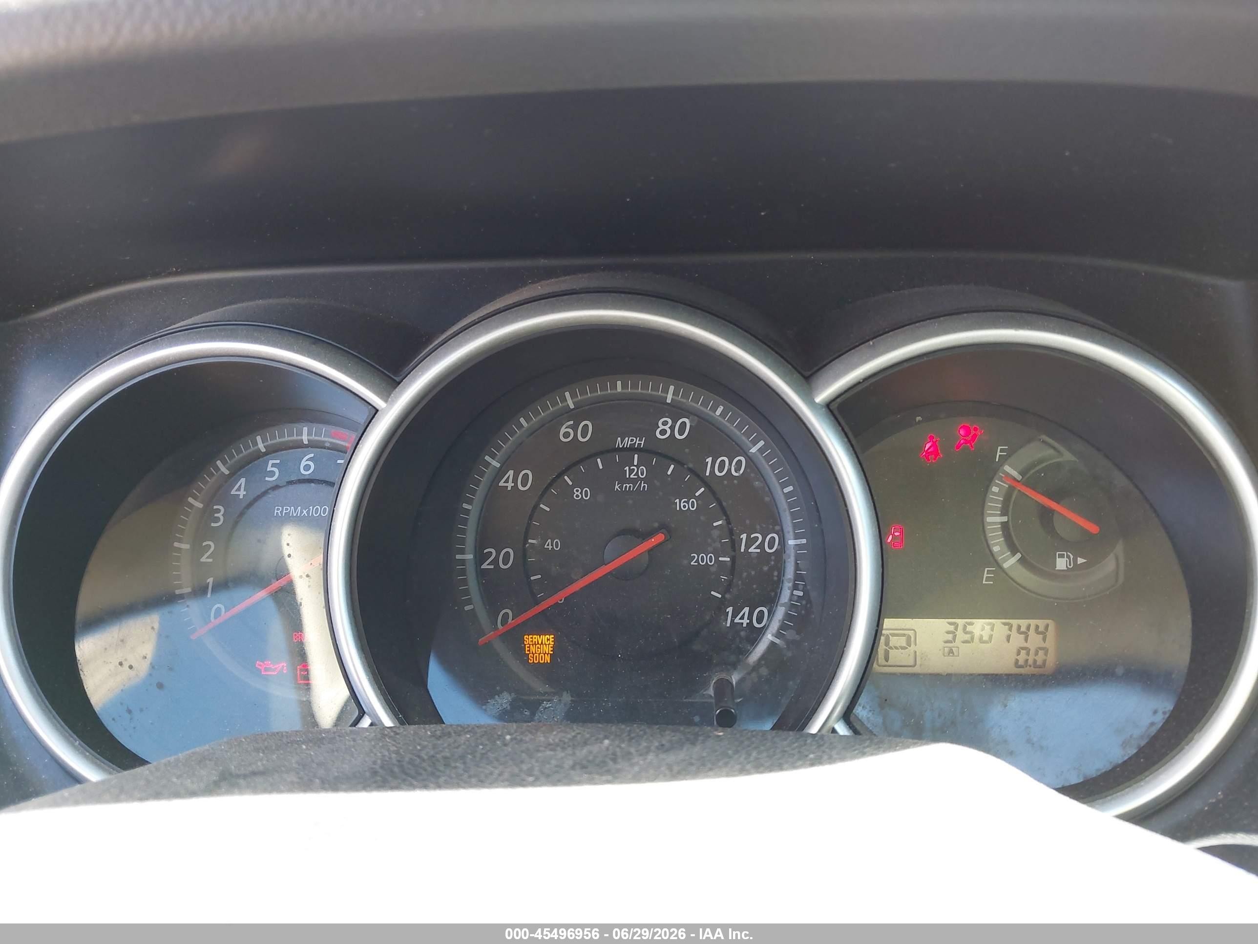 2012 Nissan Versa 1.8 S White vin: 3N1BC1CP1CK257361