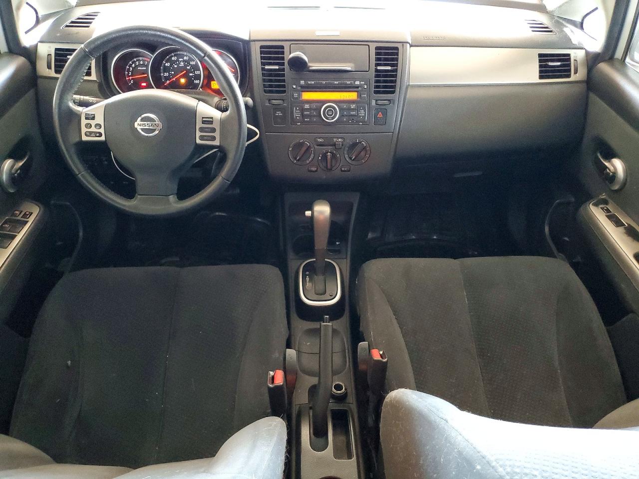 2012 Nissan Versa 1.8 S Silver vin: 3N1BC1CP1CK268019