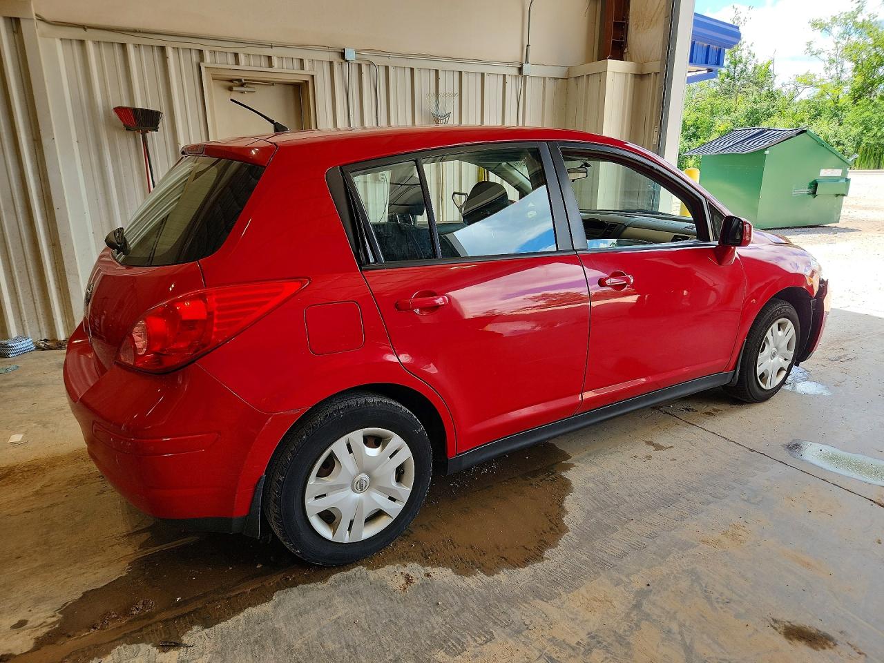 2012 Nissan Versa 1.8 S Red vin: 3N1BC1CP1CK275195