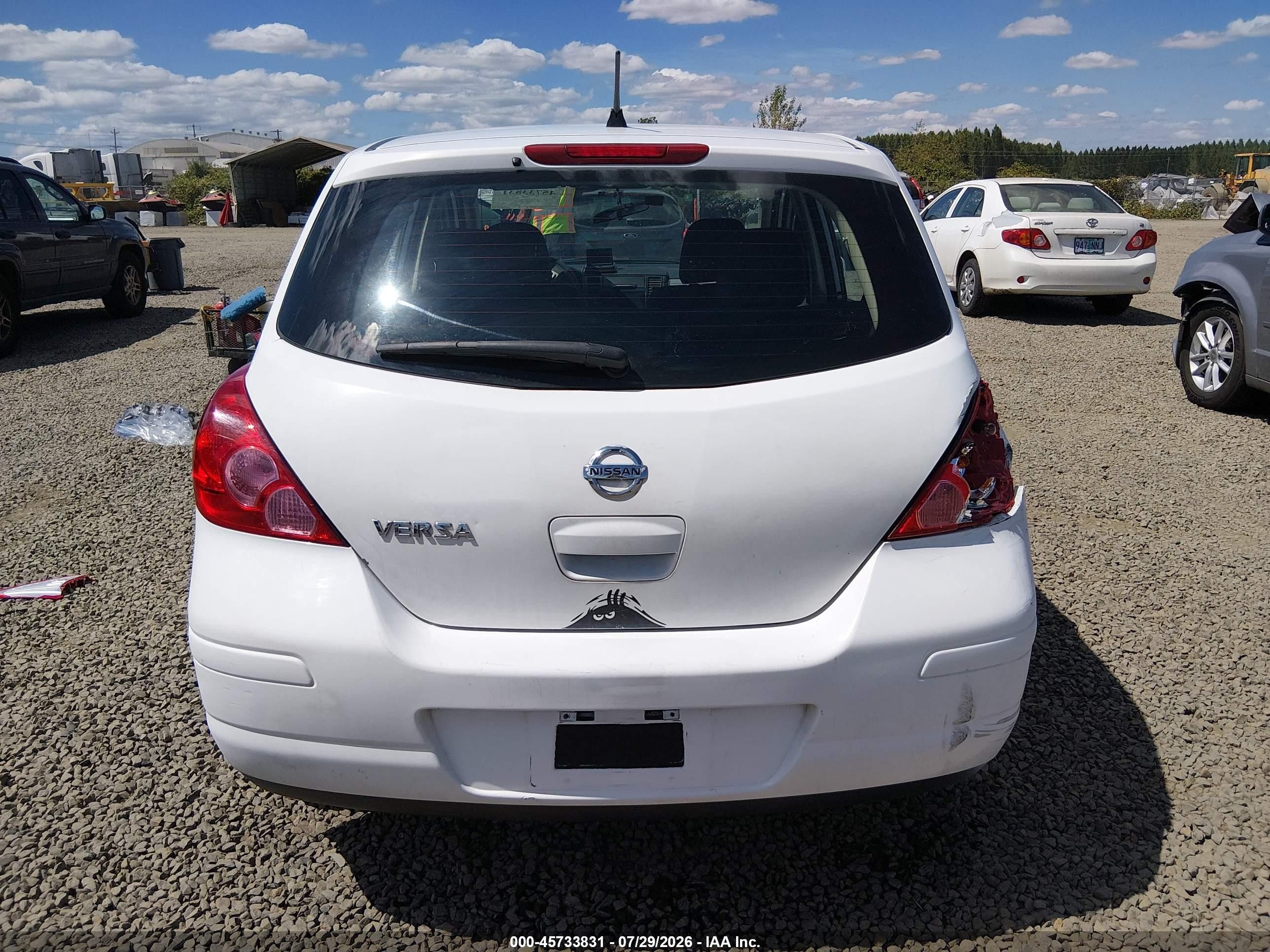 2012 Nissan Versa 1.8 S White vin: 3N1BC1CP1CK275679