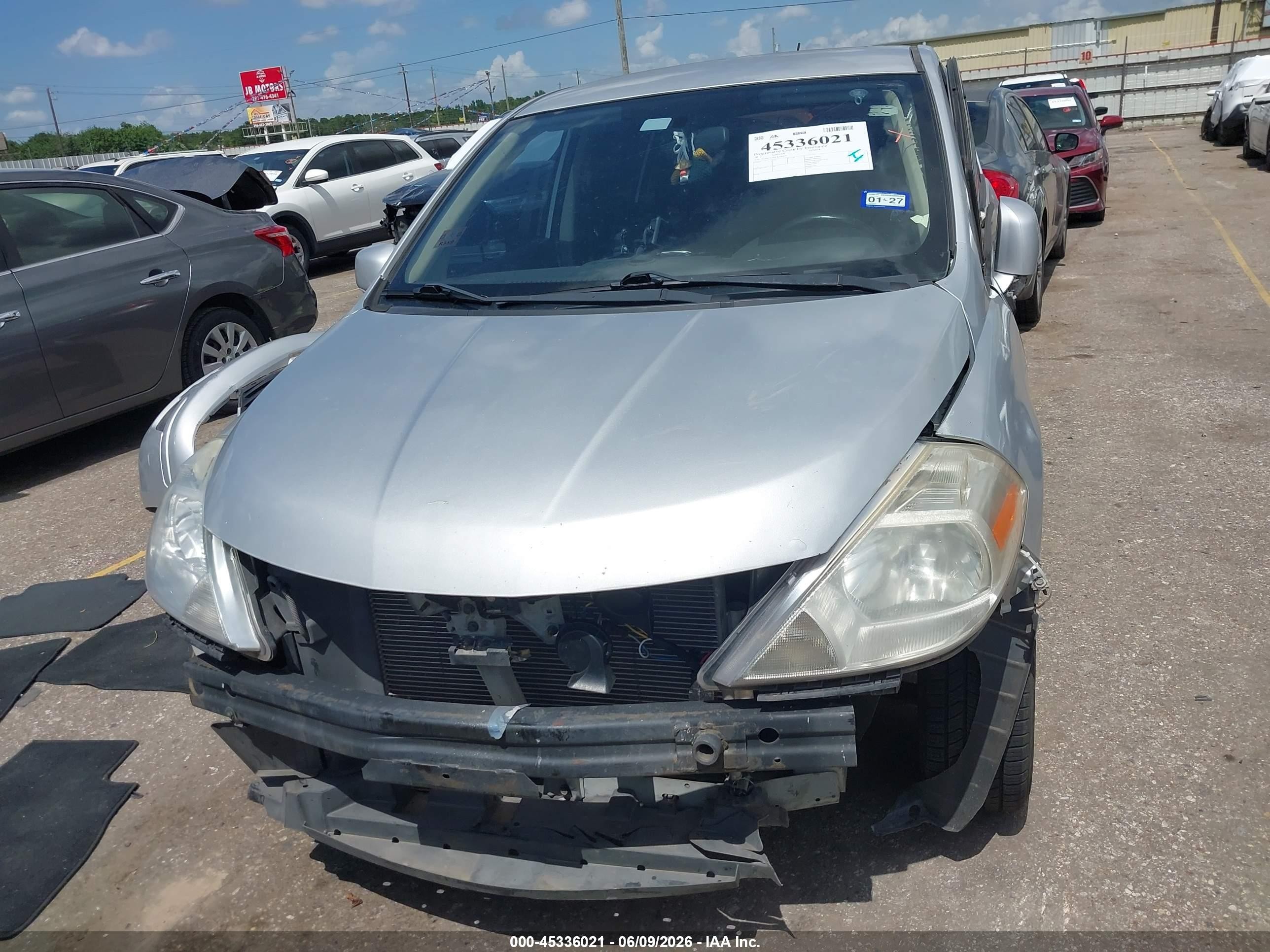 2012 Nissan Versa 1.8 S Silver vin: 3N1BC1CP1CK290375