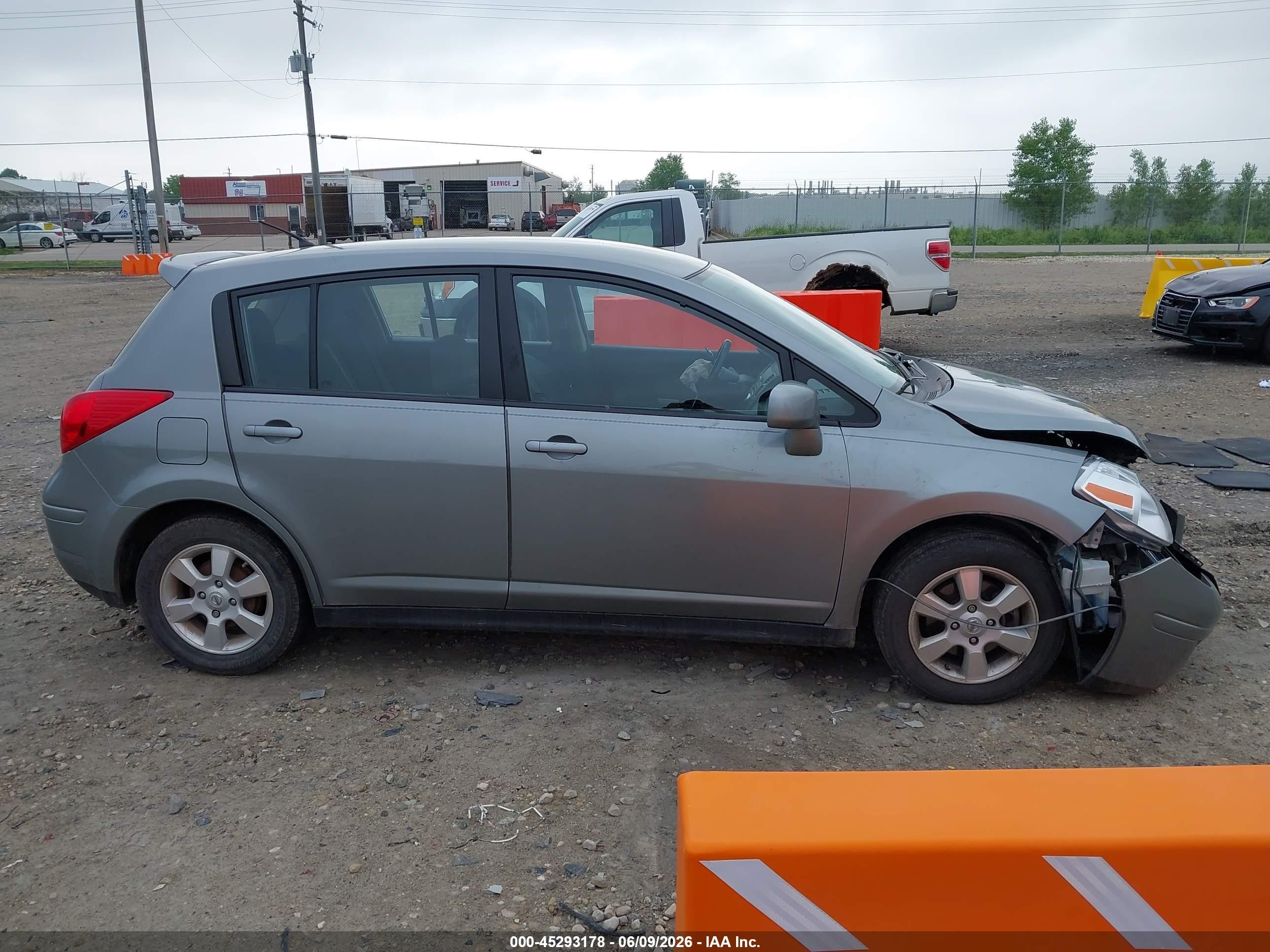 2012 Nissan Versa 1.8 S Gray vin: 3N1BC1CP1CK296046