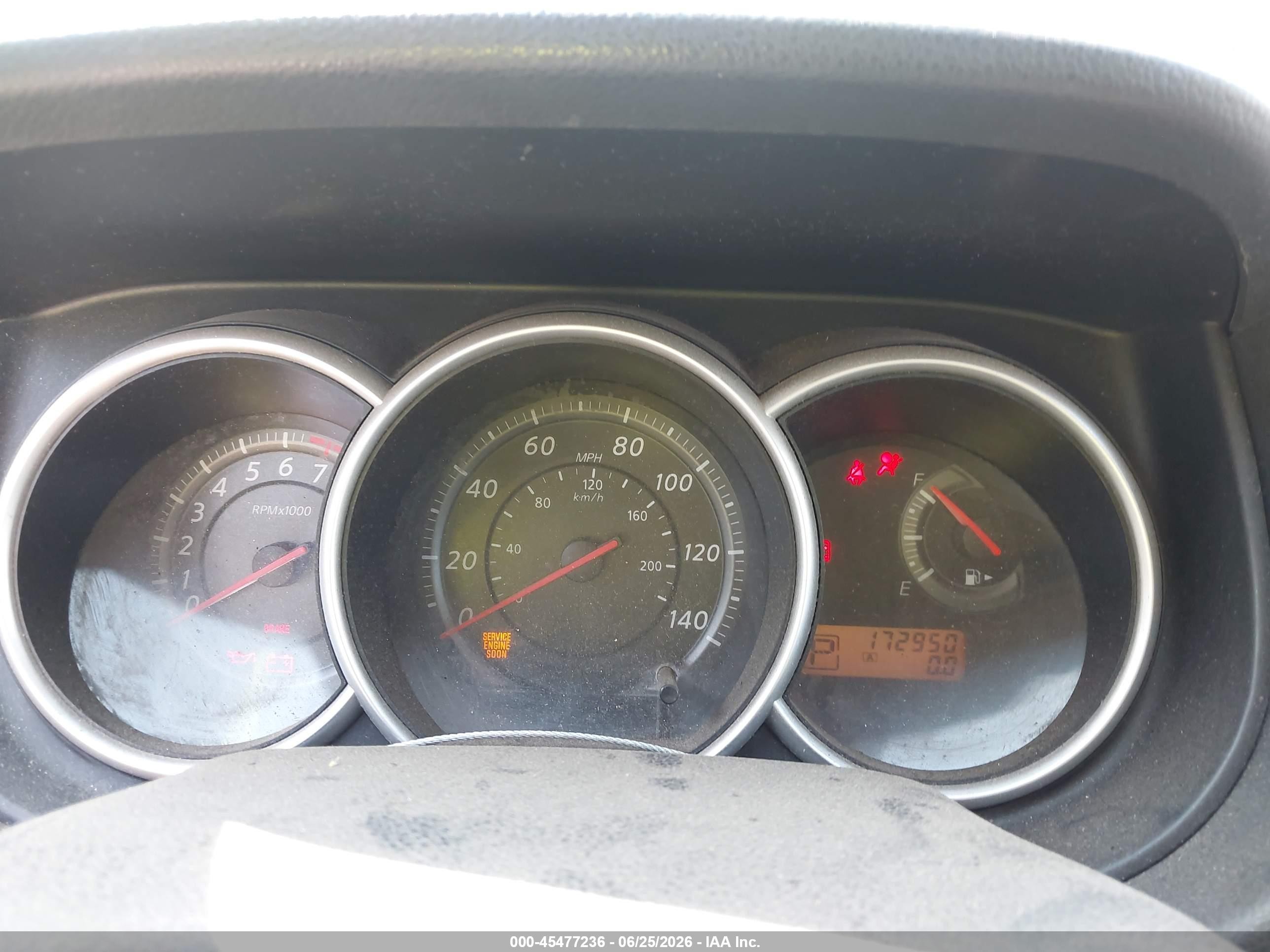 2012 Nissan Versa 1.8 S Белый vin: 3N1BC1CP1CK299173