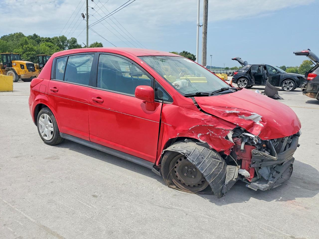2012 Nissan Versa 1.8 S Red vin: 3N1BC1CP1CK800160
