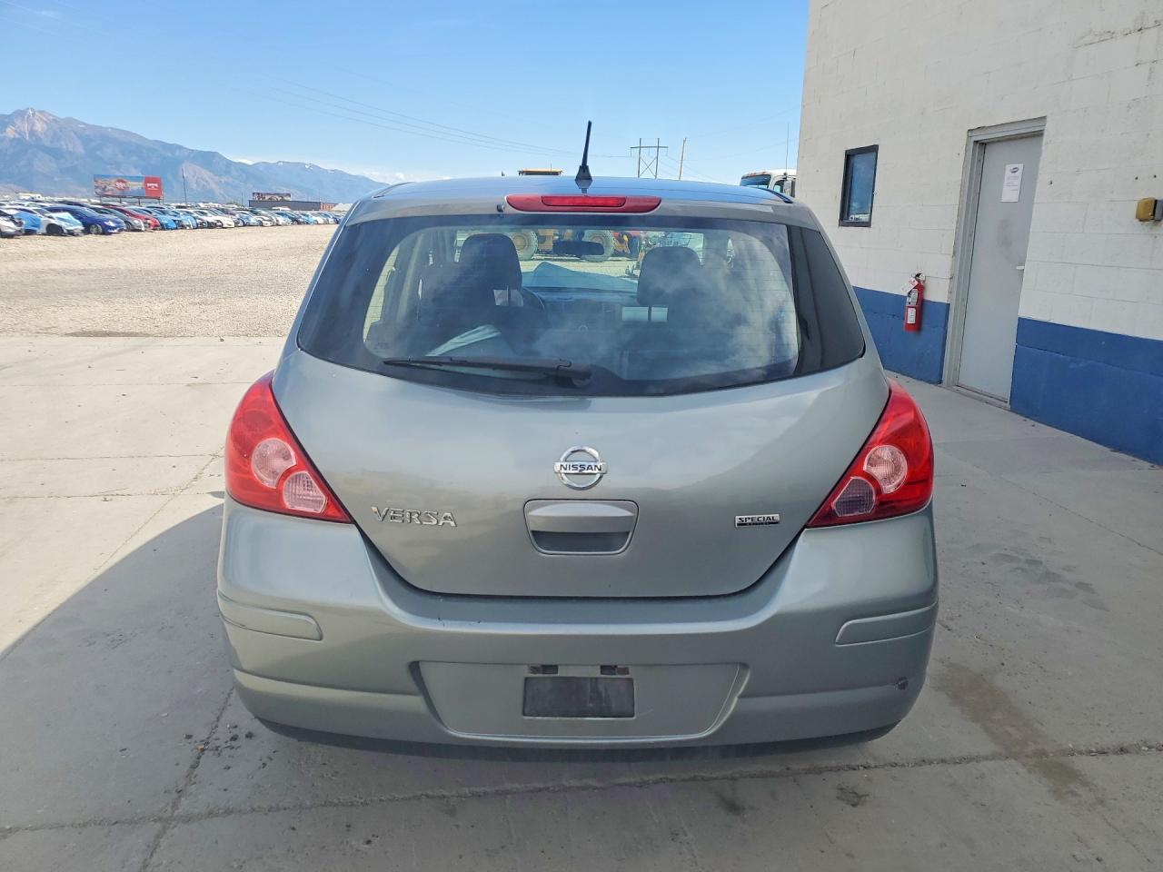 2012 Nissan Versa 1.8 S Gray vin: 3N1BC1CP1CK802345