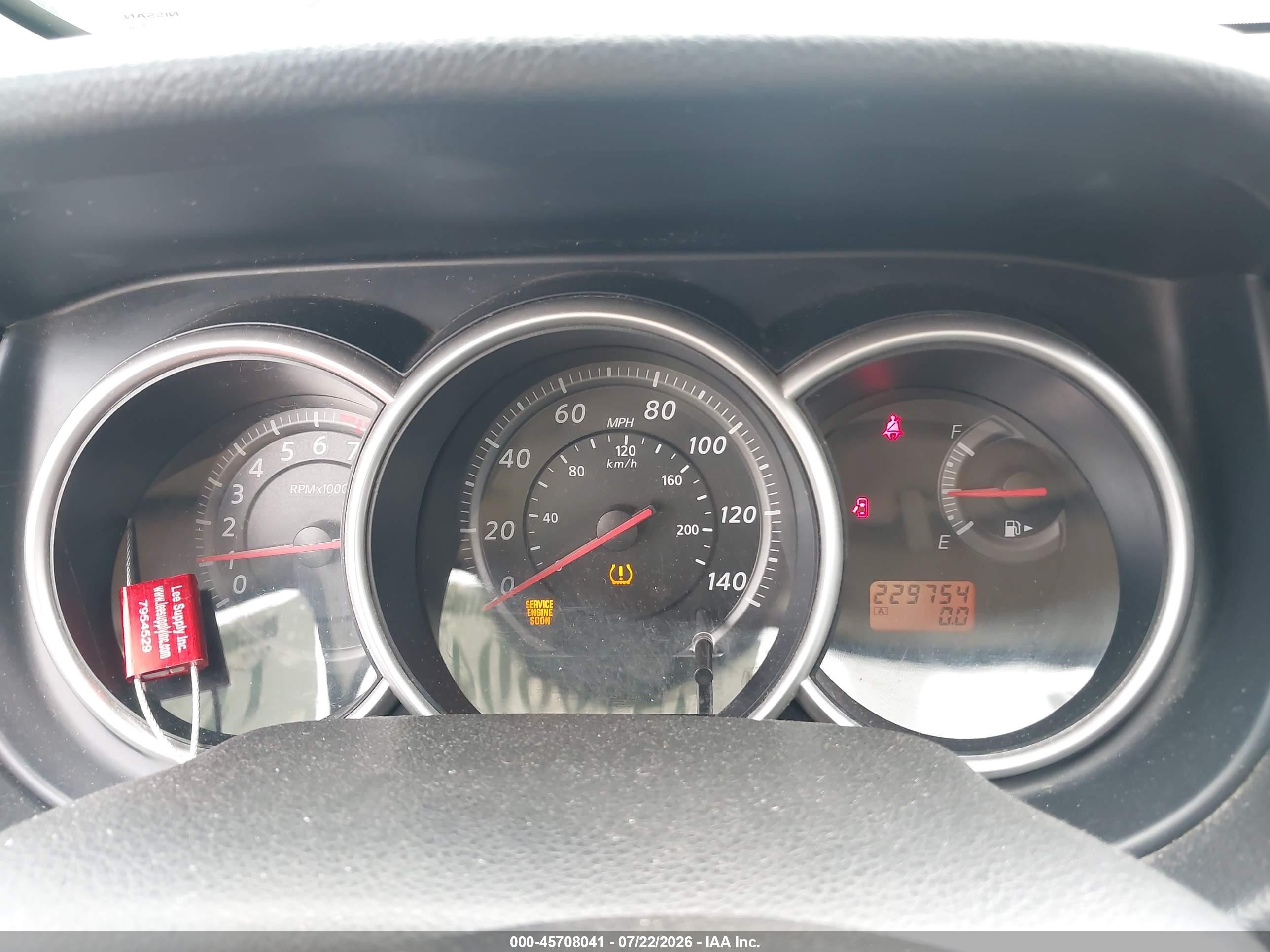 2010 Nissan Versa 1.8s Черный vin: 3N1BC1CP2AL352096