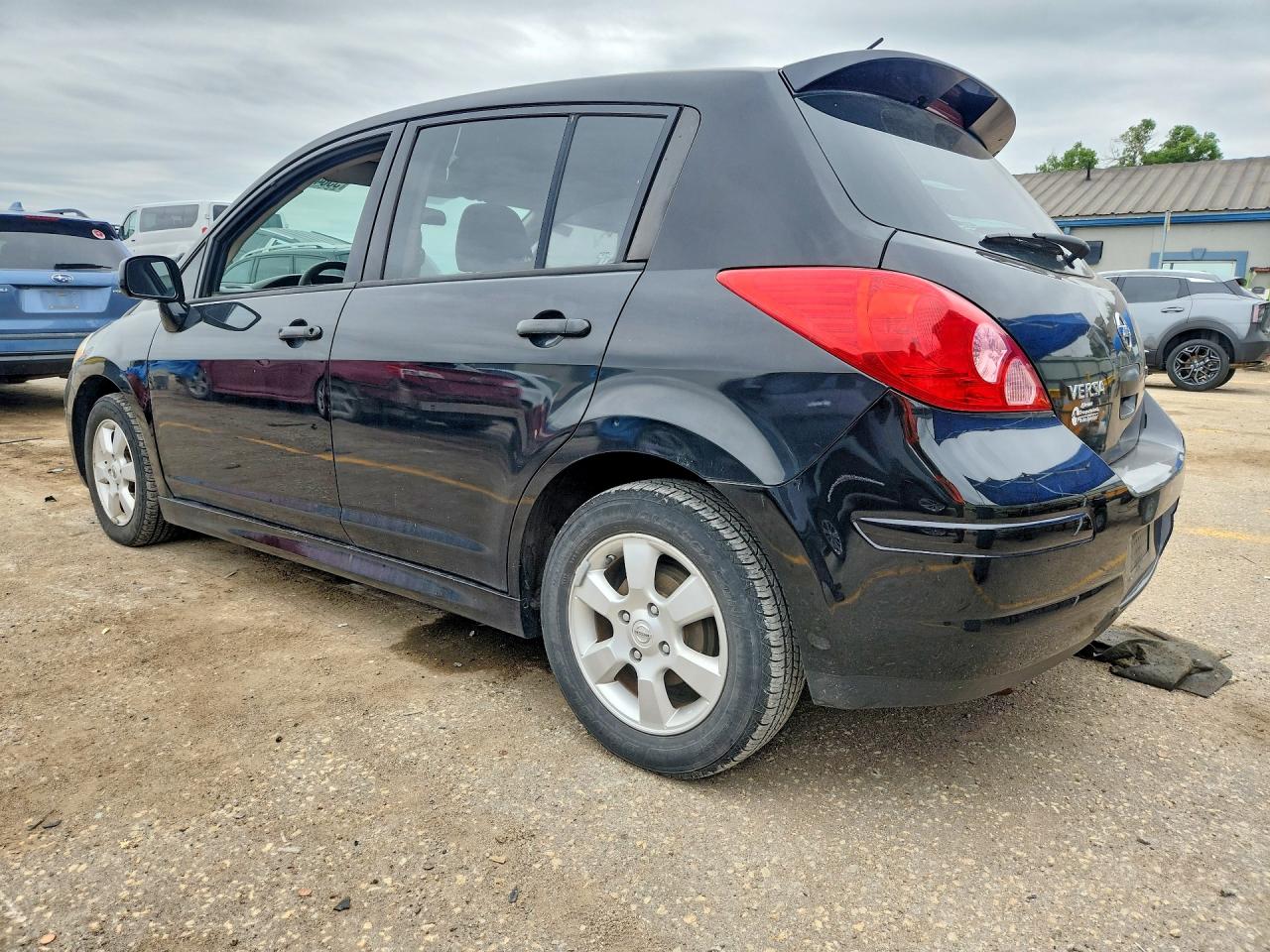 2010 Nissan Versa 1.8 S Black vin: 3N1BC1CP2AL367424