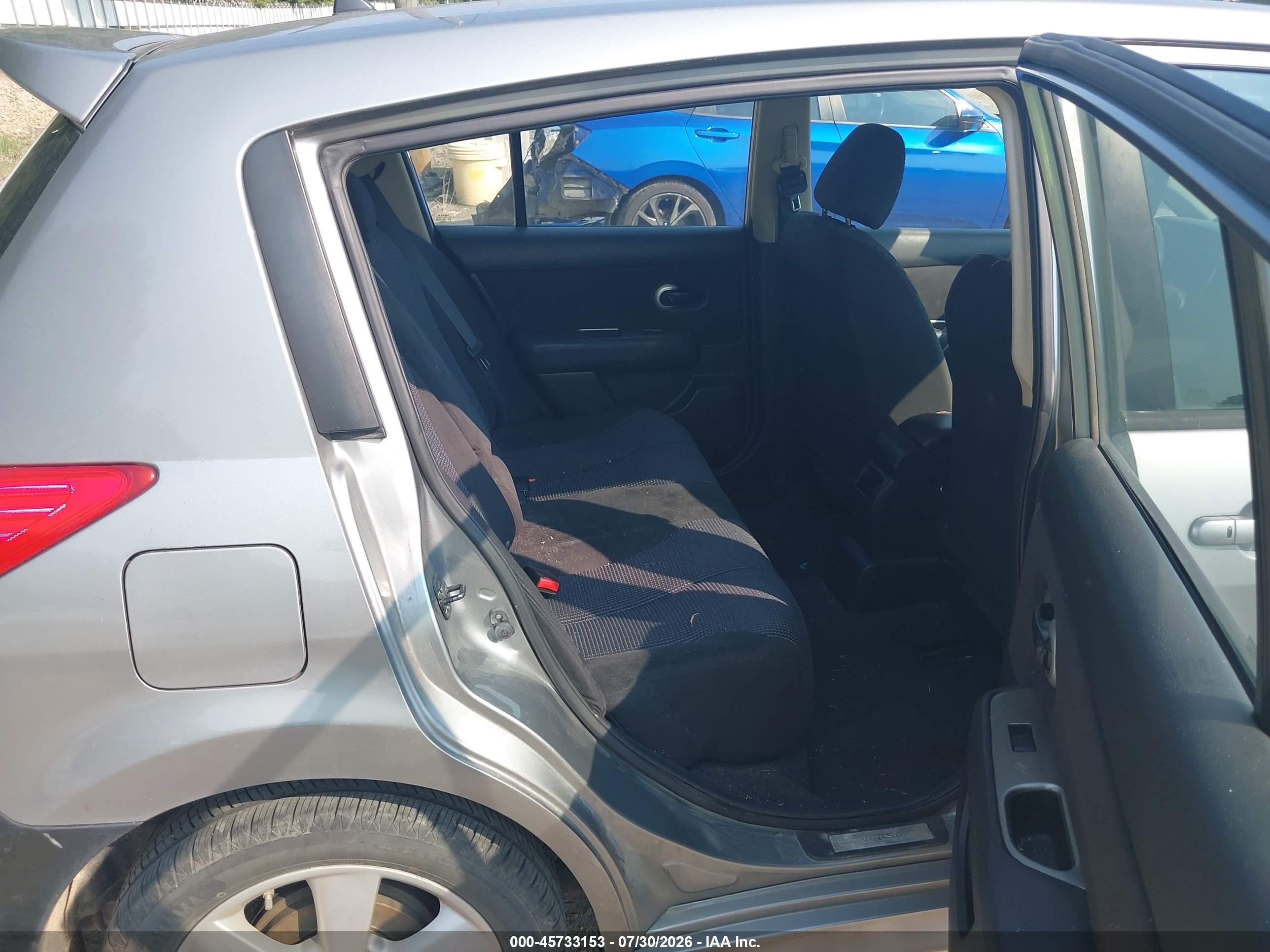 2010 Nissan Versa 1.8sl Gray vin: 3N1BC1CP2AL377807