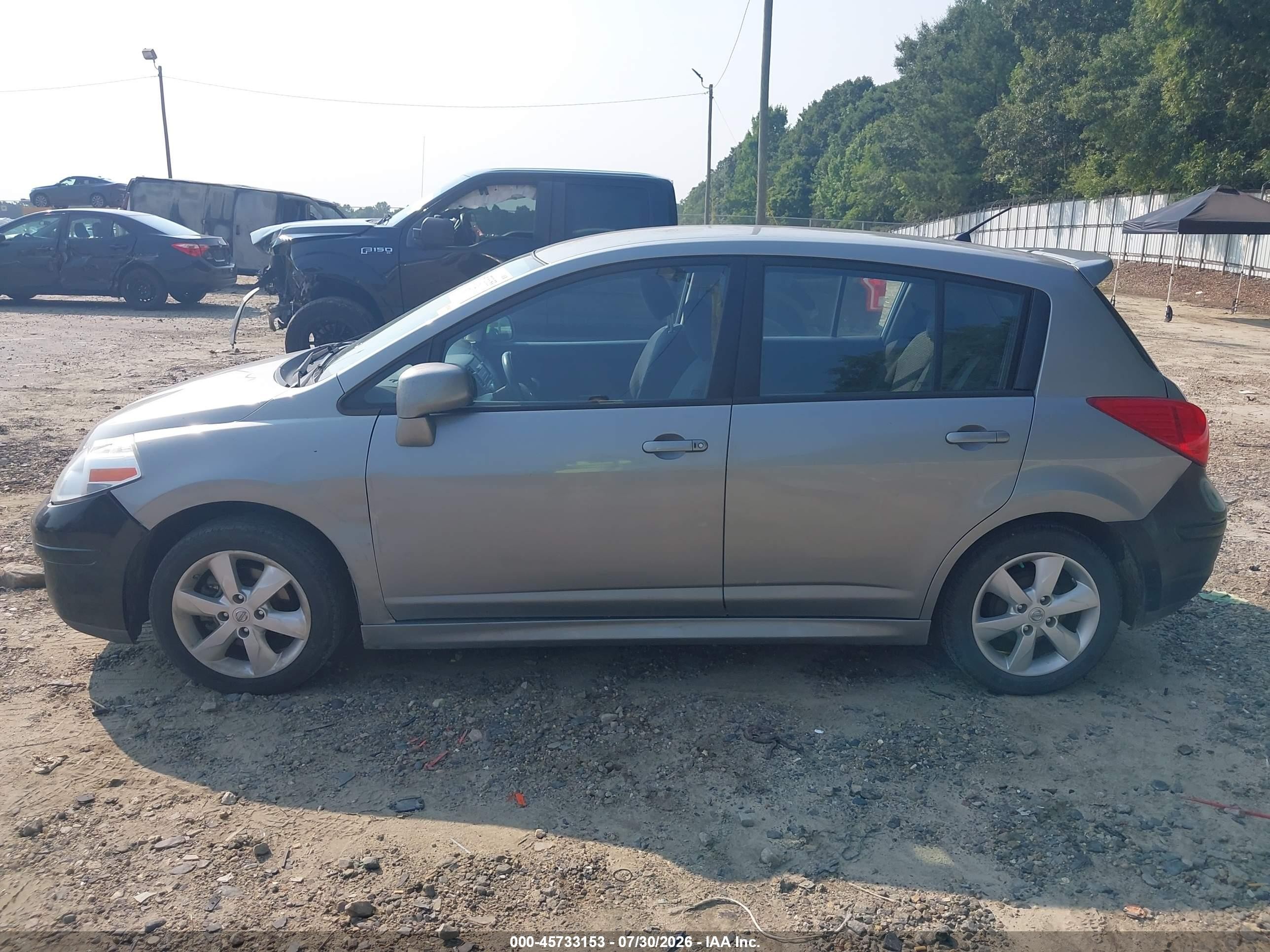 2010 Nissan Versa 1.8sl Gray vin: 3N1BC1CP2AL377807