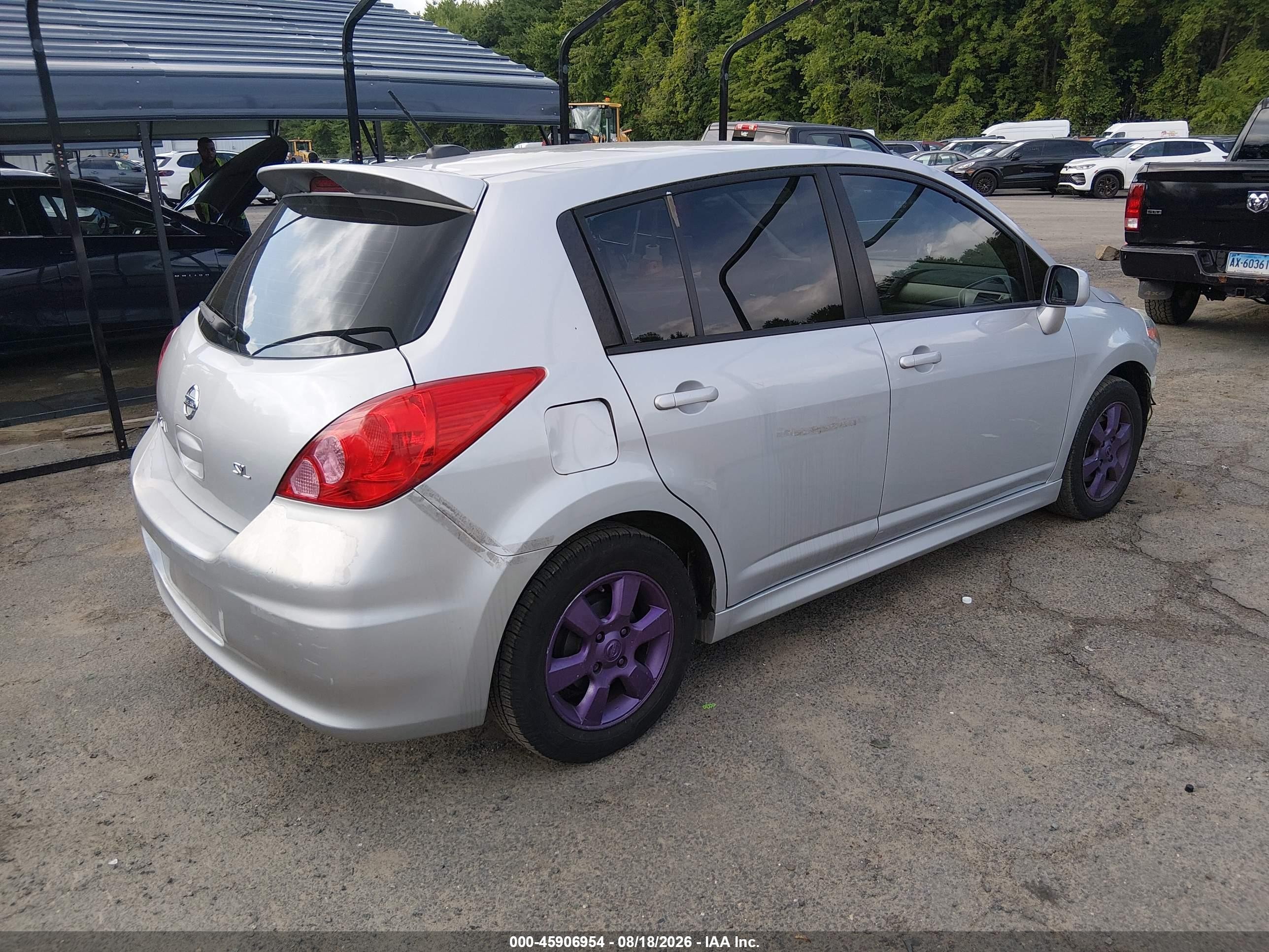 2010 Nissan Versa 1.8sl Silver vin: 3N1BC1CP2AL408103