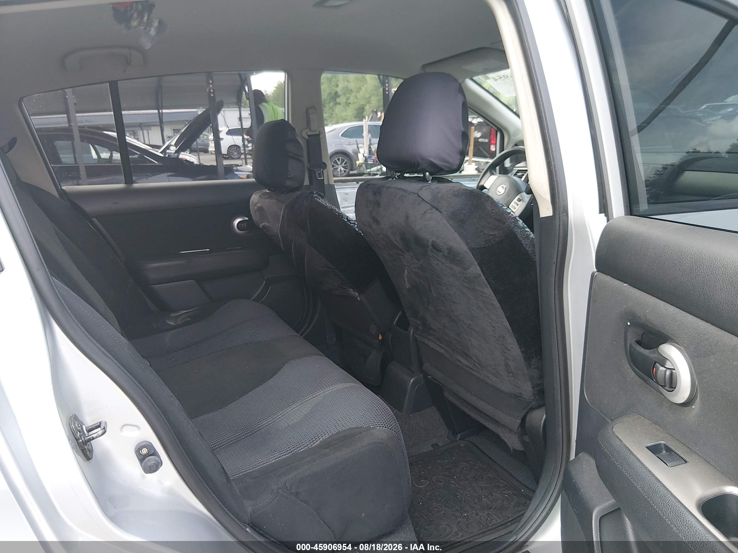 2010 Nissan Versa 1.8sl Silver vin: 3N1BC1CP2AL408103