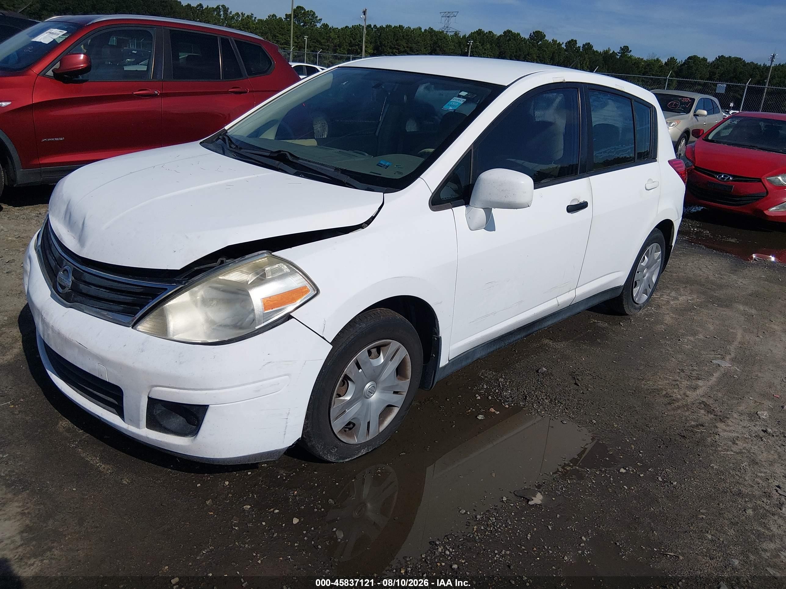 2010 Nissan Versa 1.8s White vin: 3N1BC1CP2AL434667