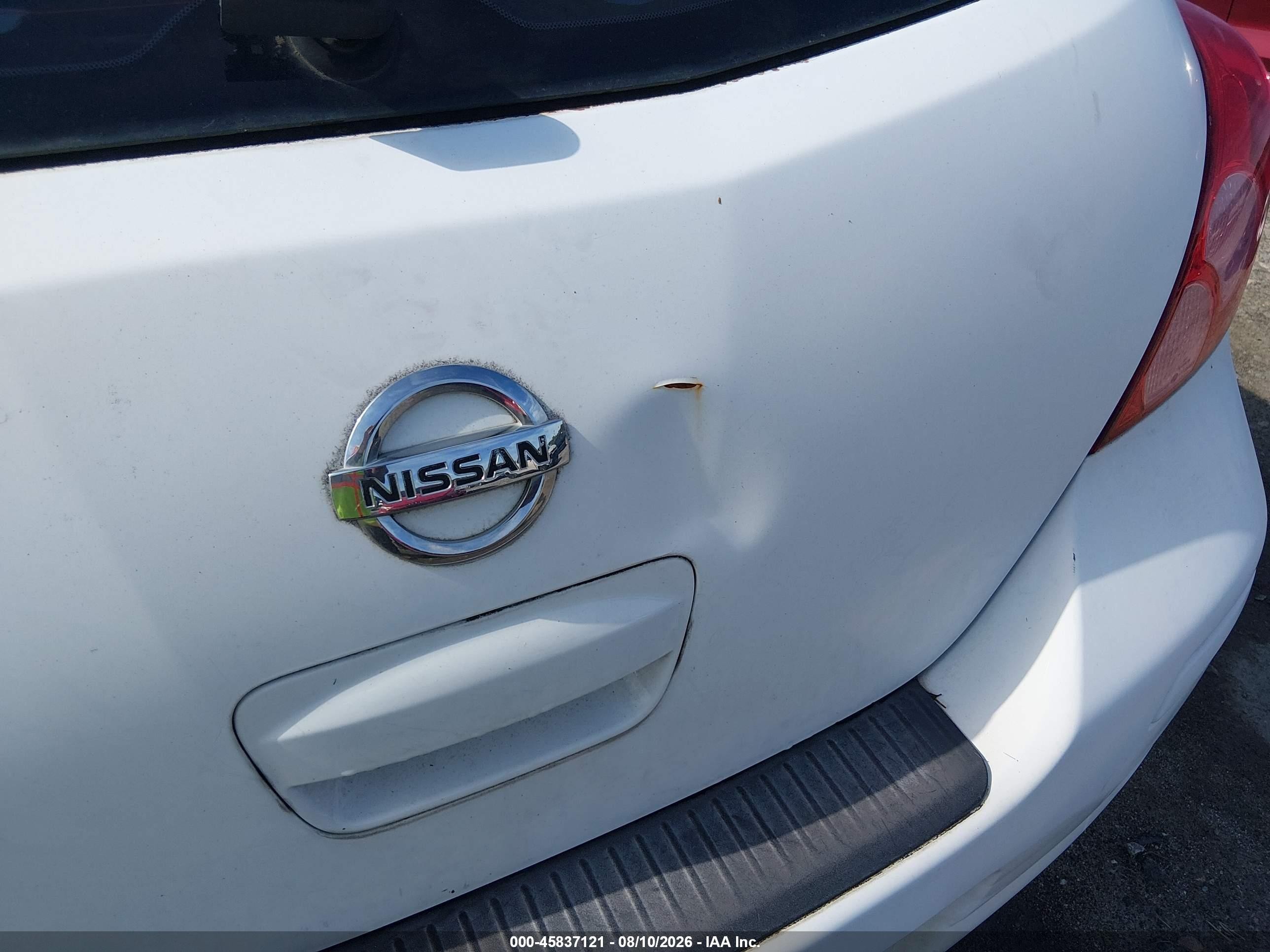2010 Nissan Versa 1.8s White vin: 3N1BC1CP2AL434667