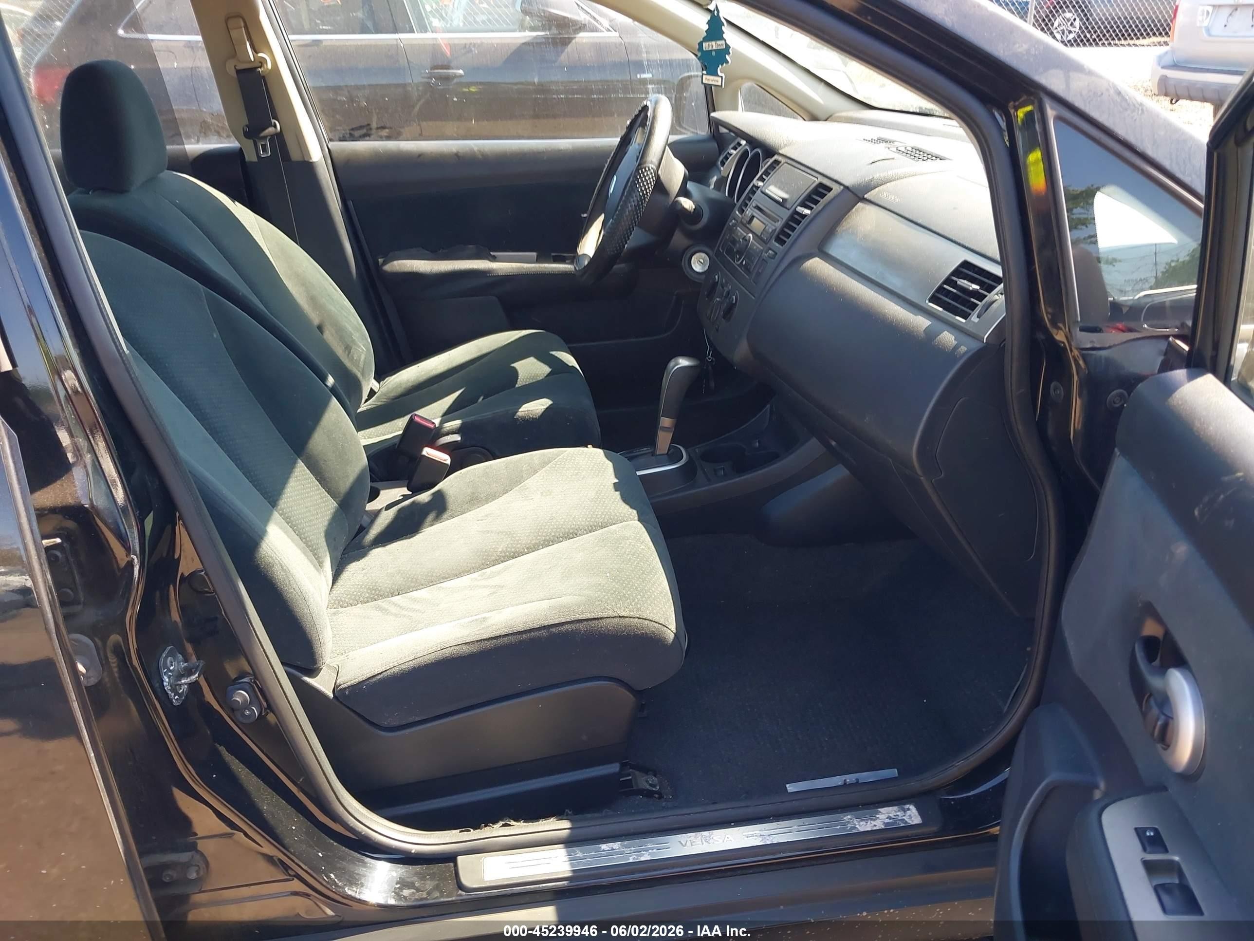 2010 Nissan Versa 1.8s Black vin: 3N1BC1CP2AL436497