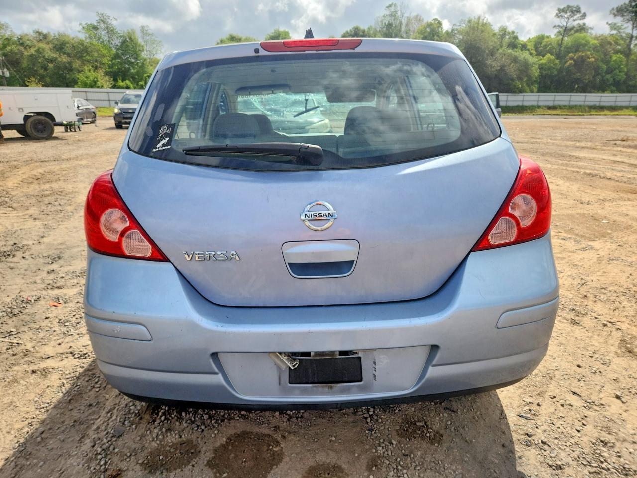 2010 Nissan Versa 1.8 S Blue vin: 3N1BC1CP2AL463246