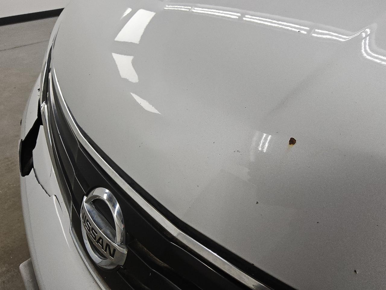 2011 Nissan Versa Silver vin: 3N1BC1CP2BL399839 Damage: Hood, Chipped, 7