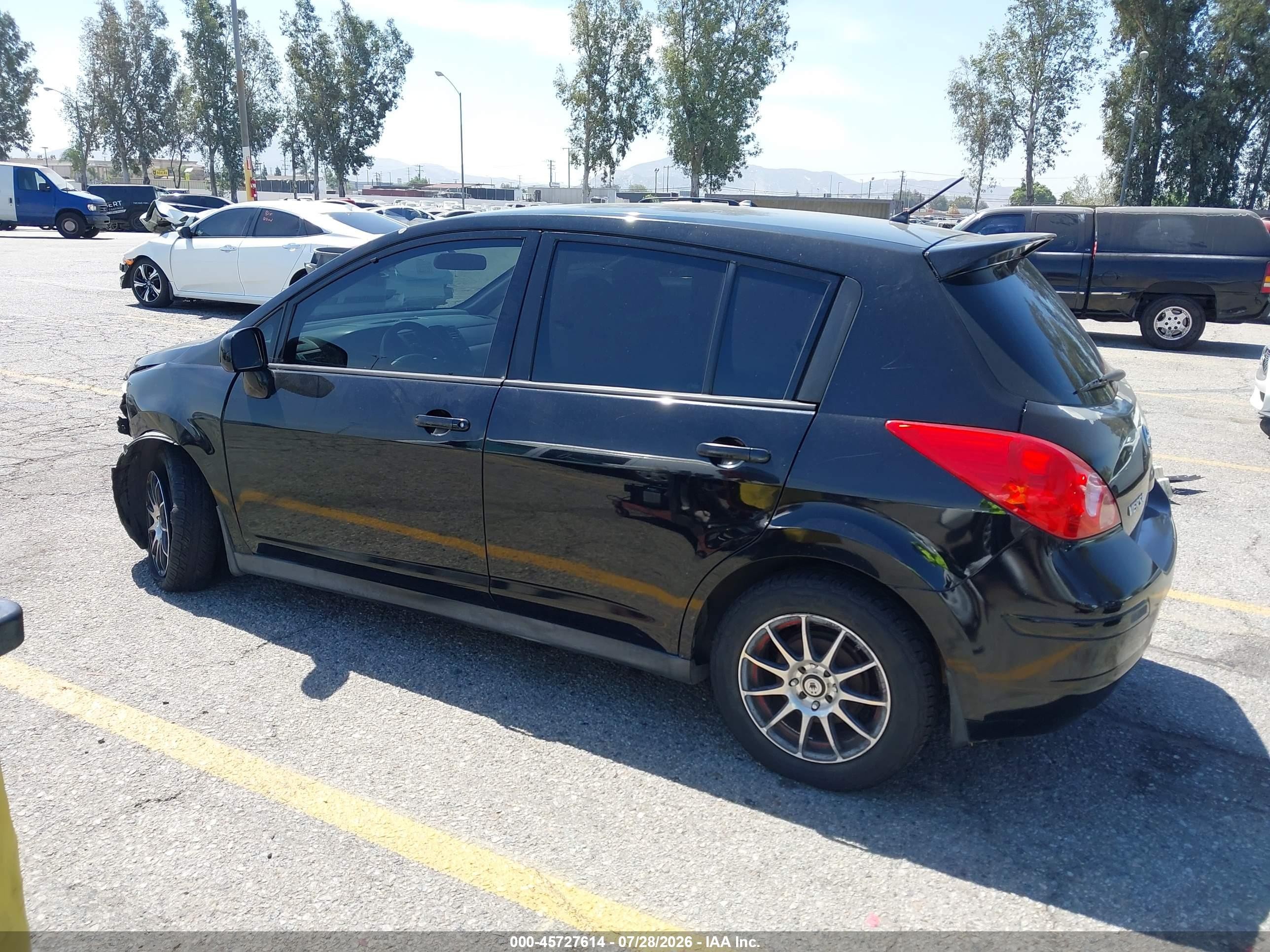 2011 Nissan Versa 1.8s Black vin: 3N1BC1CP2BL418003