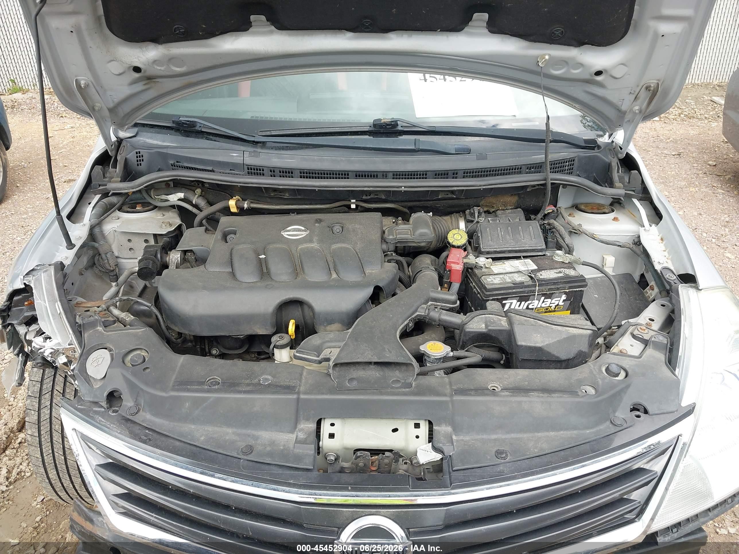 2011 Nissan Versa 1.8s Silver vin: 3N1BC1CP2BL482798