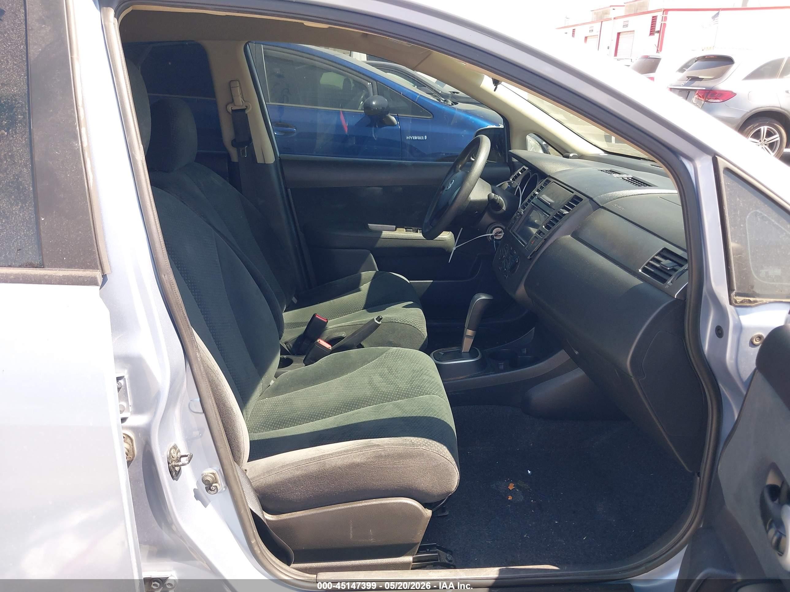 2011 Nissan Versa 1.8s Light Blue vin: 3N1BC1CP2BL514438